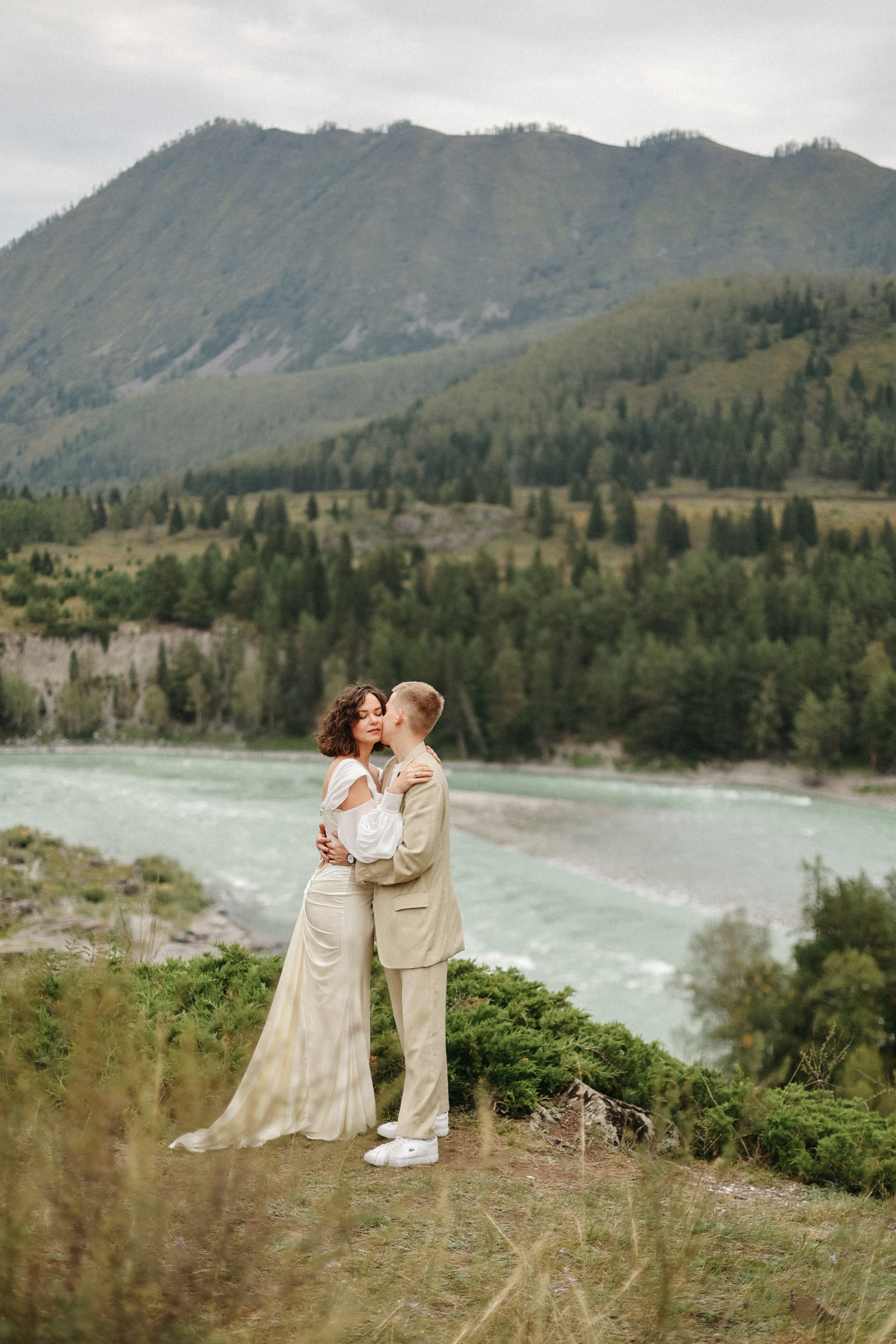 Ксения и Иван. Свадьба в горах. Фотограф в Краснодаре и на Алтае Мария Зорькина