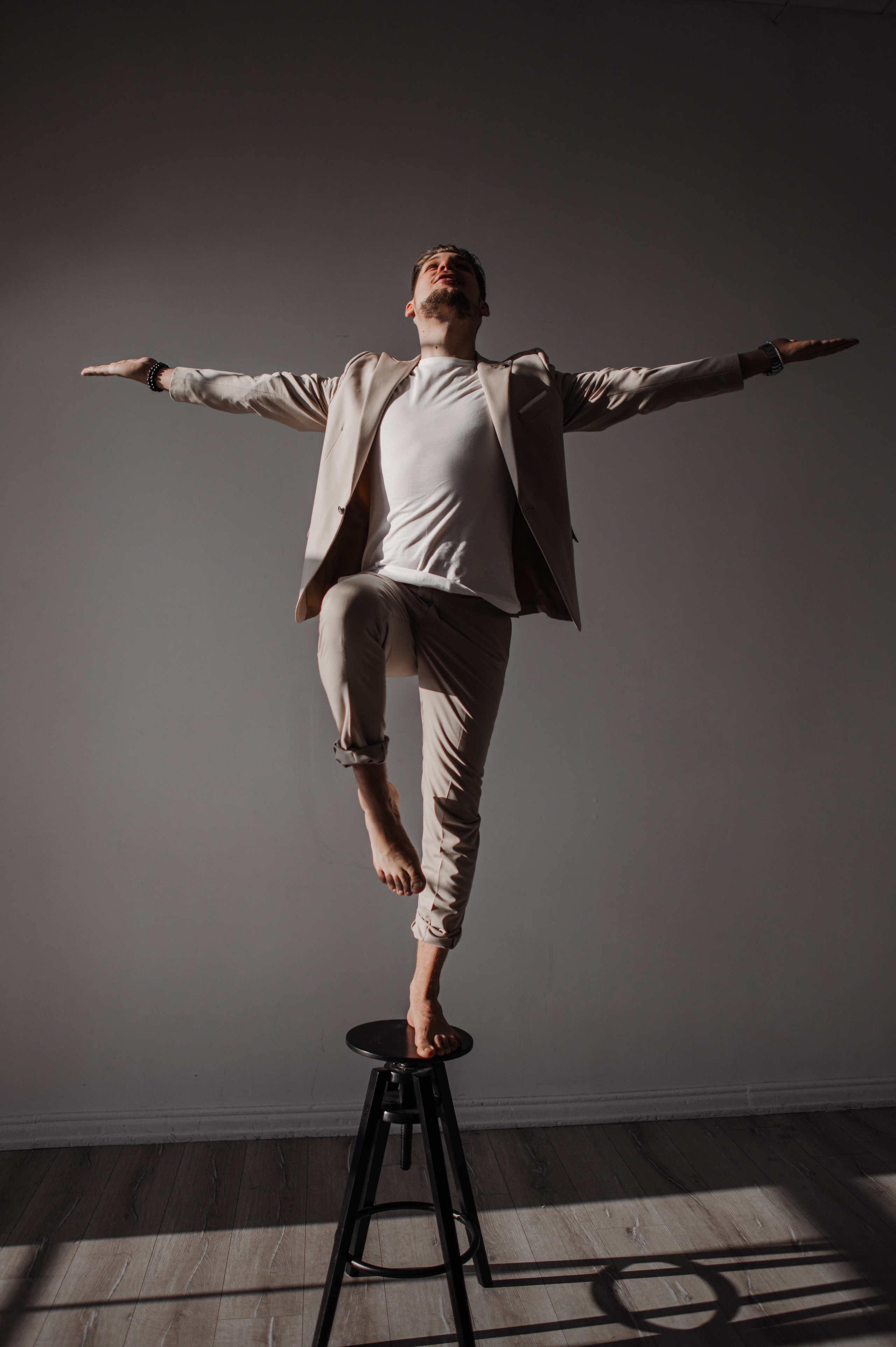 Владимир Привалов. Ведущий мероприятий. Свадебный и семейный фотограф Вероника Холод