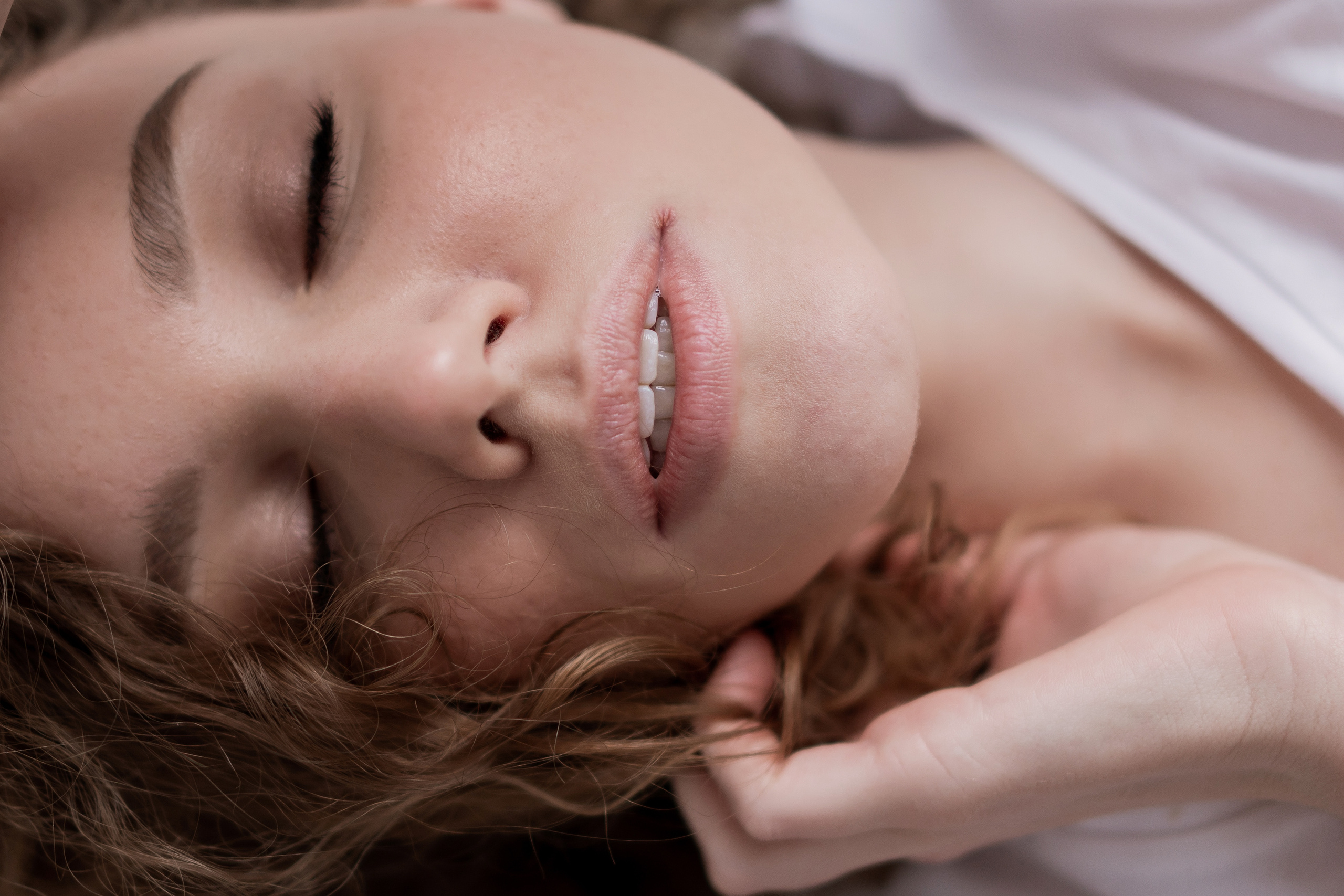 Анна Савельева. Осознанный косметолог. Свадебный и семейный фотограф Вероника Холод