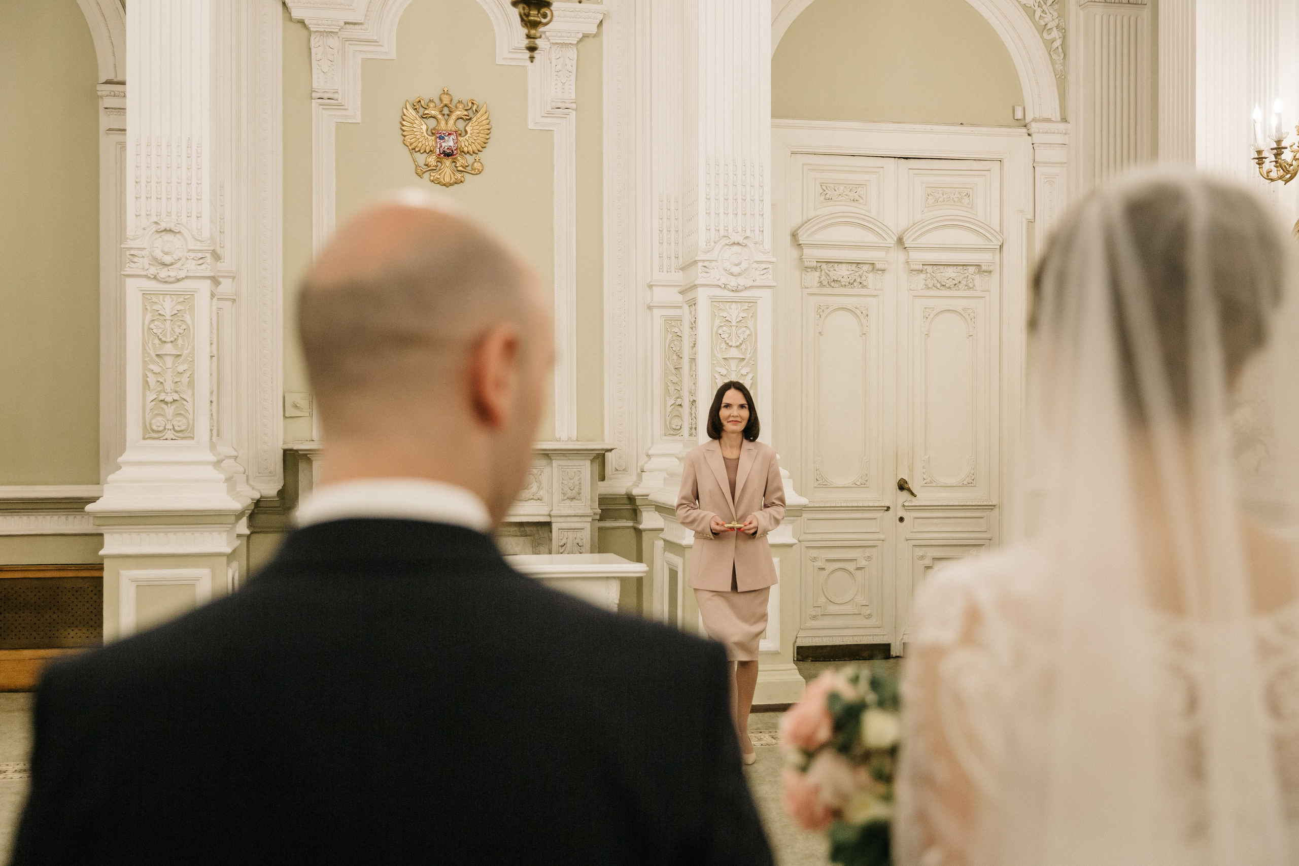 ОКТЯБРЬ | Дворец № 1 Талион, Особняк военного министра. Свадебный фотограф в Санкт-Петербурге Полина Корзухина