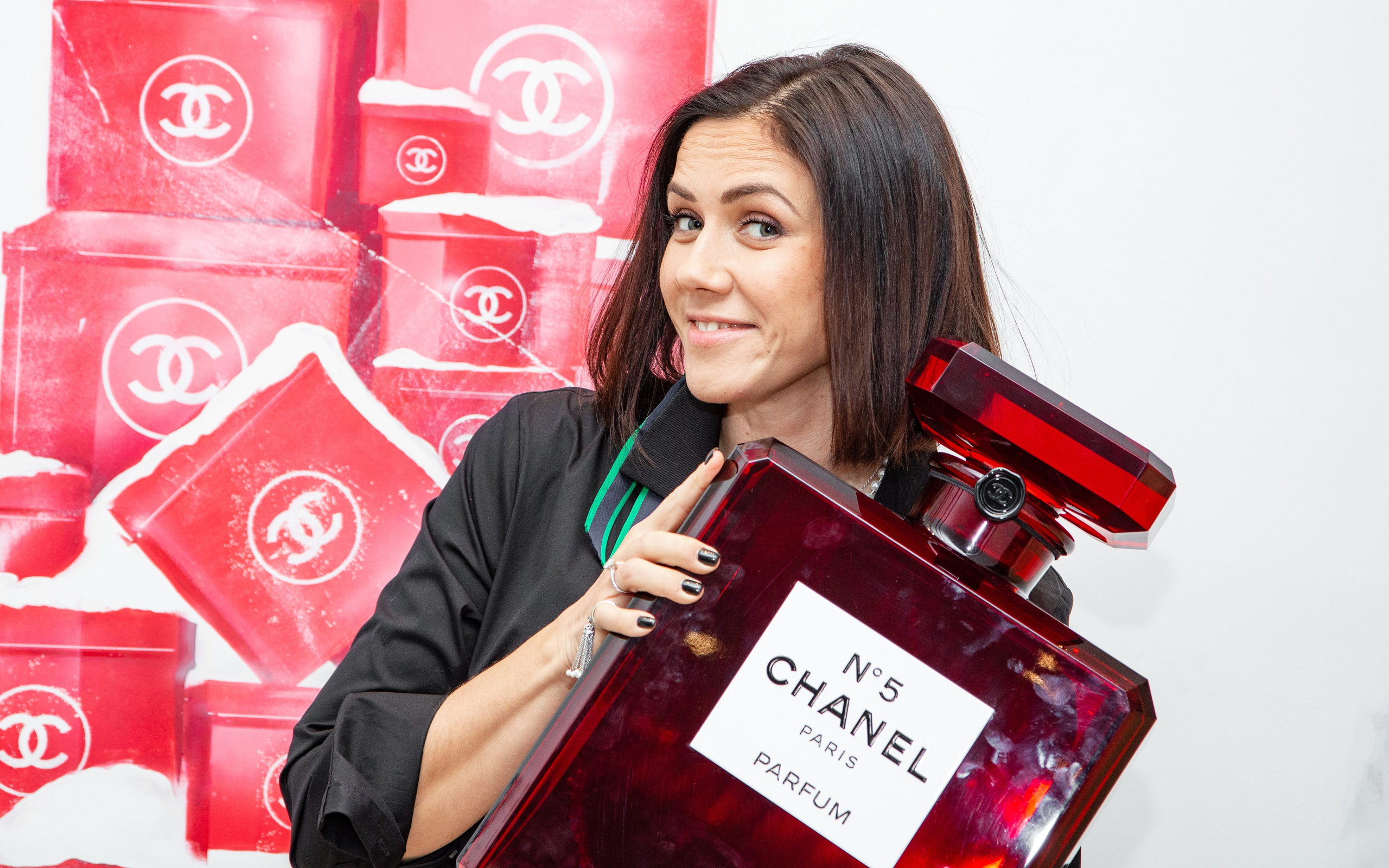 Chanel Екатеринбург. Предметный и репортажный фотограф Алексей Кротов