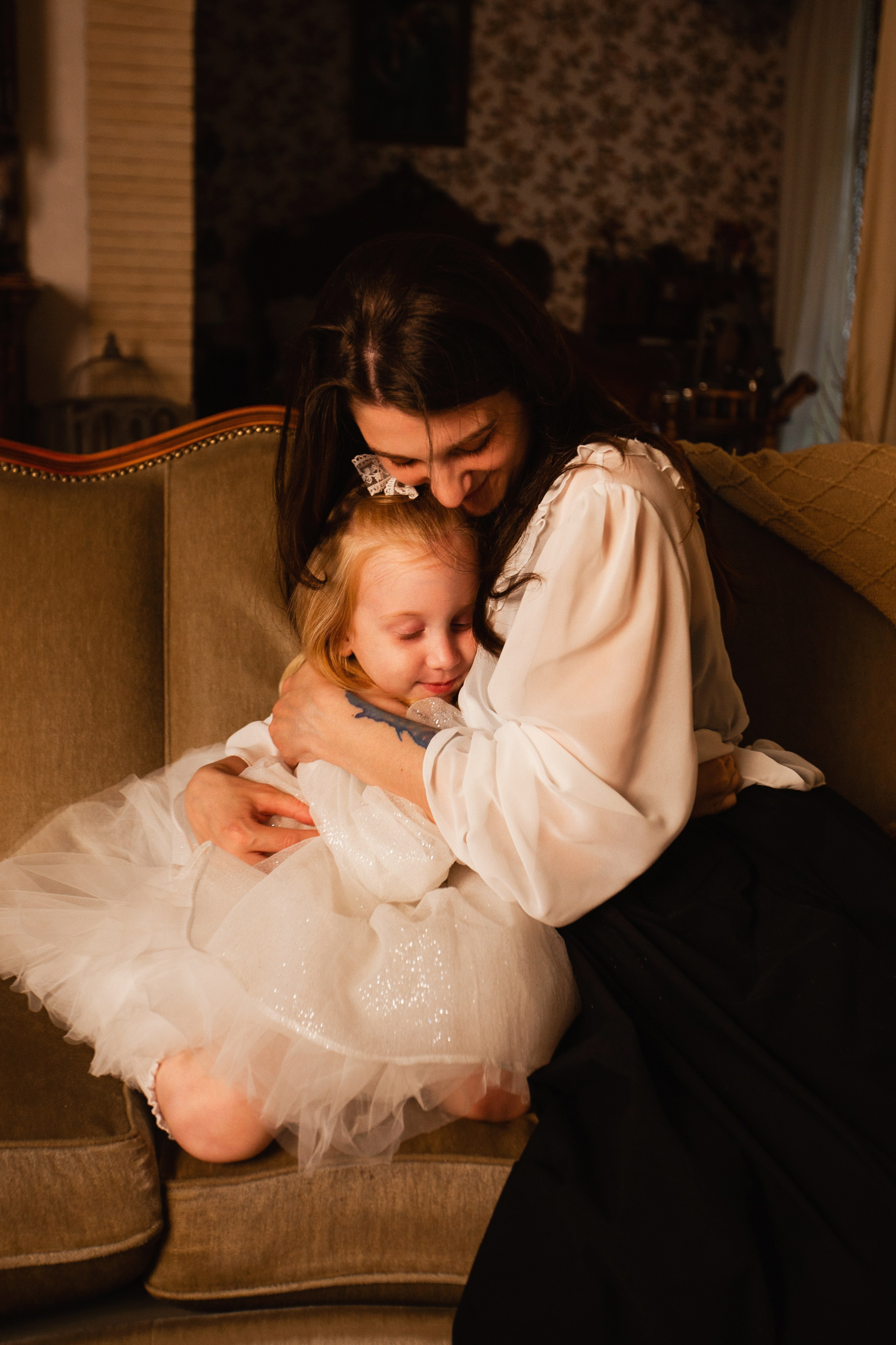 Семейная фотосессия в студии. Семейный фотограф Фрязино Зрячева Кристина