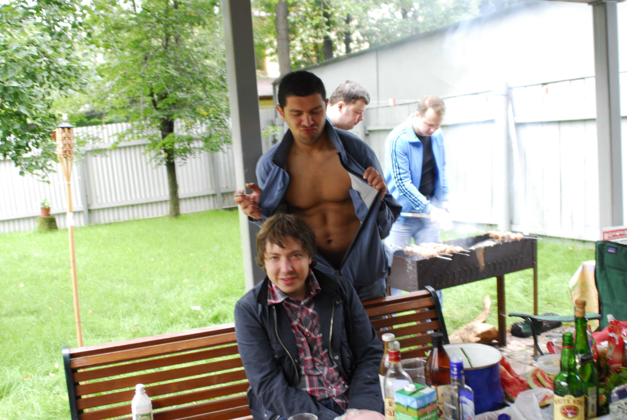 Лето ебись 2006. Заставка