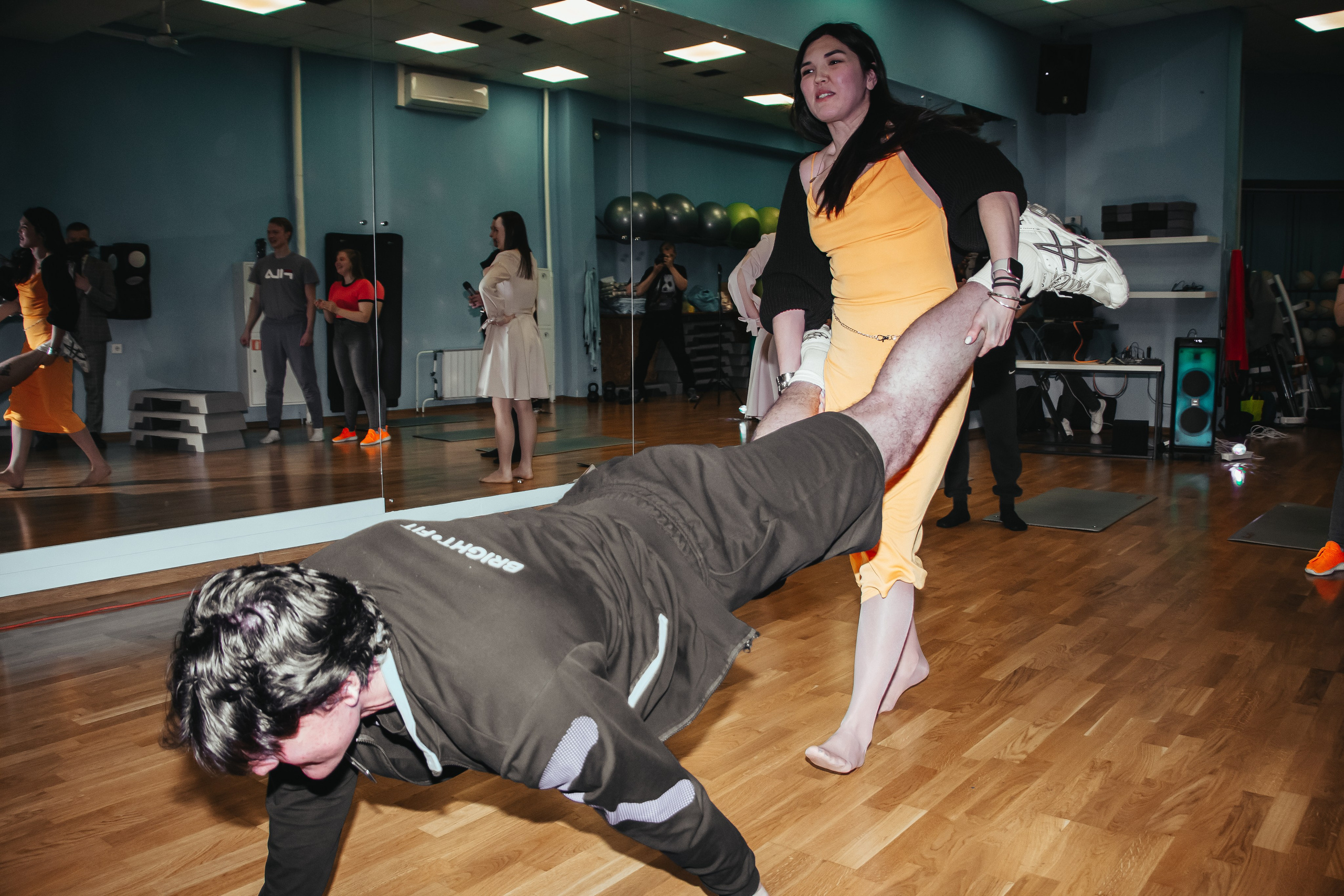 День Рождения фитнес-клуба Bright fit, репортажная съемка Екатеринбург. Фотограф в Екатеринбурге Пойгина Елена