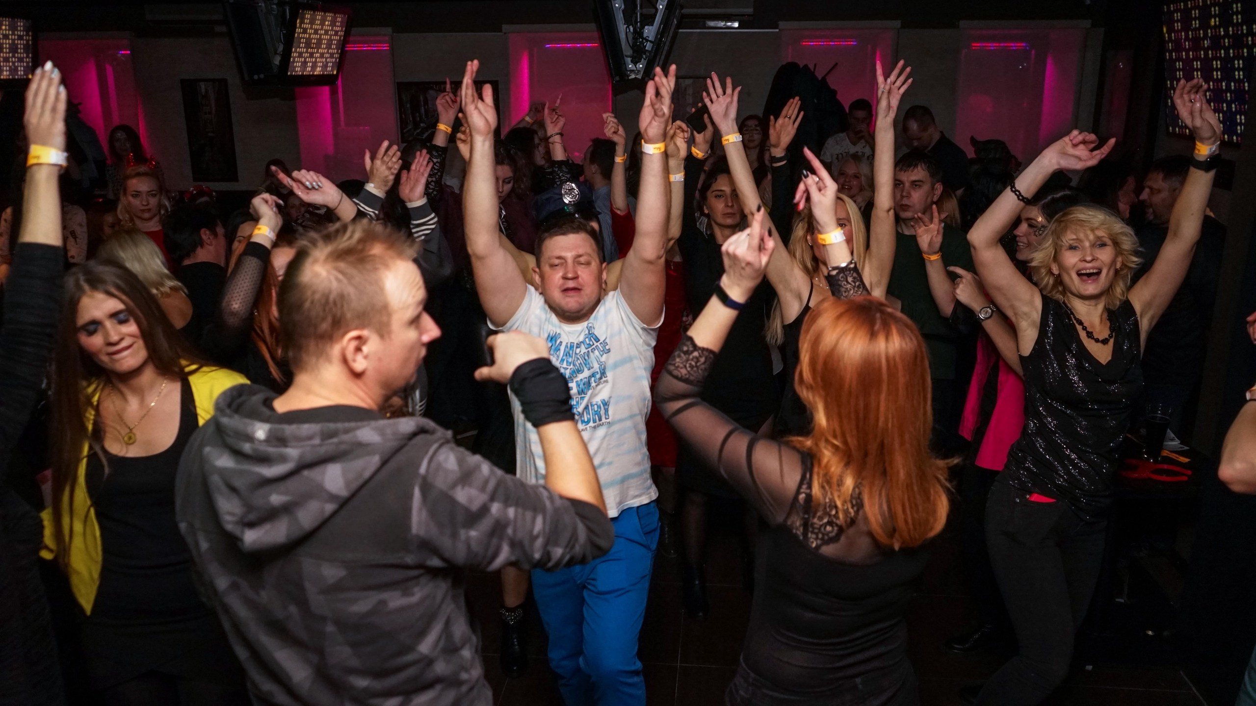 Фандец. Хеллоуиновская клубная вечеринка | 13.11.21. Галерея Фантим