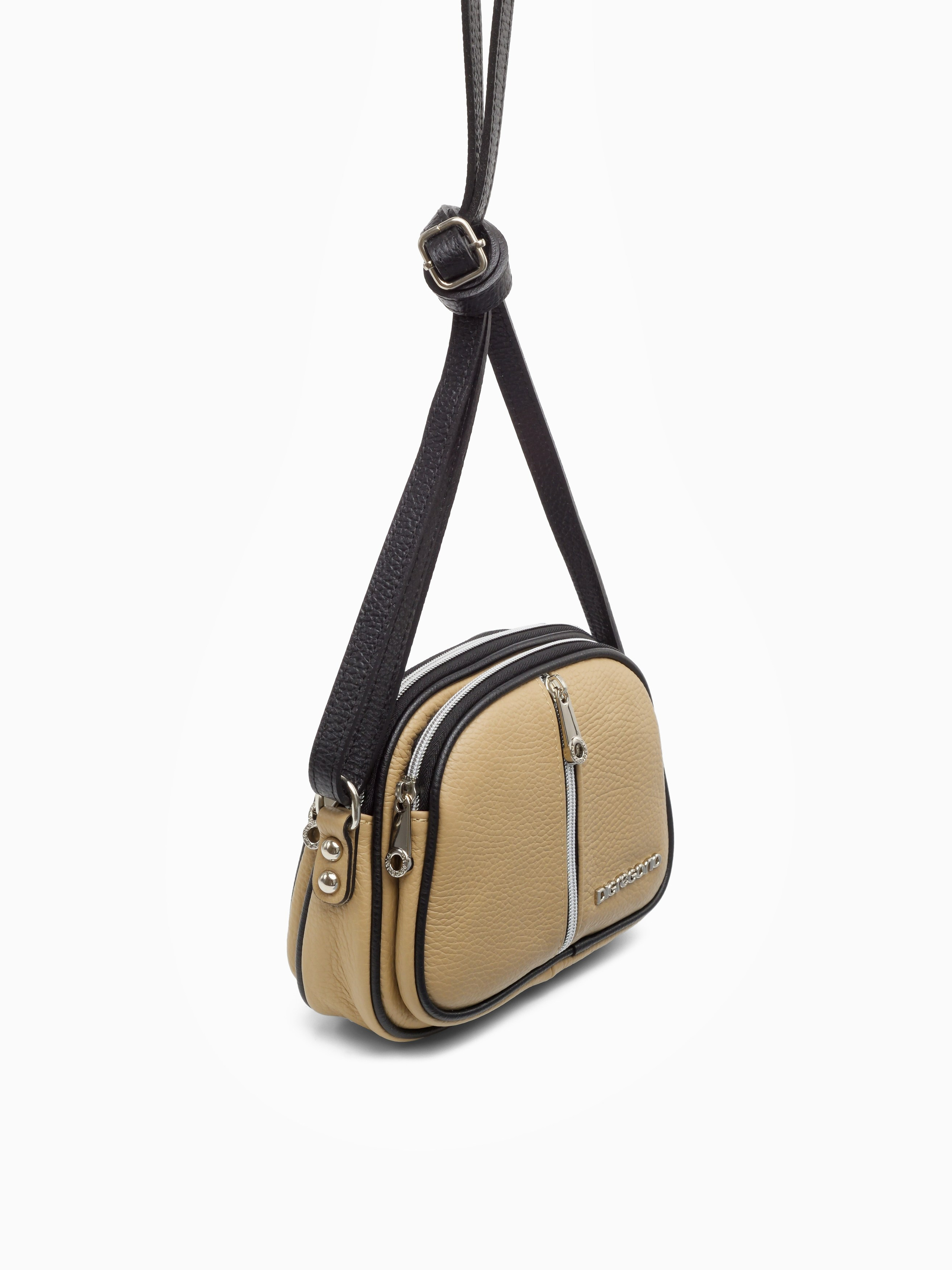 Сумки. Предметный фотограф, инфографика и видео в Санкт-Петербурге