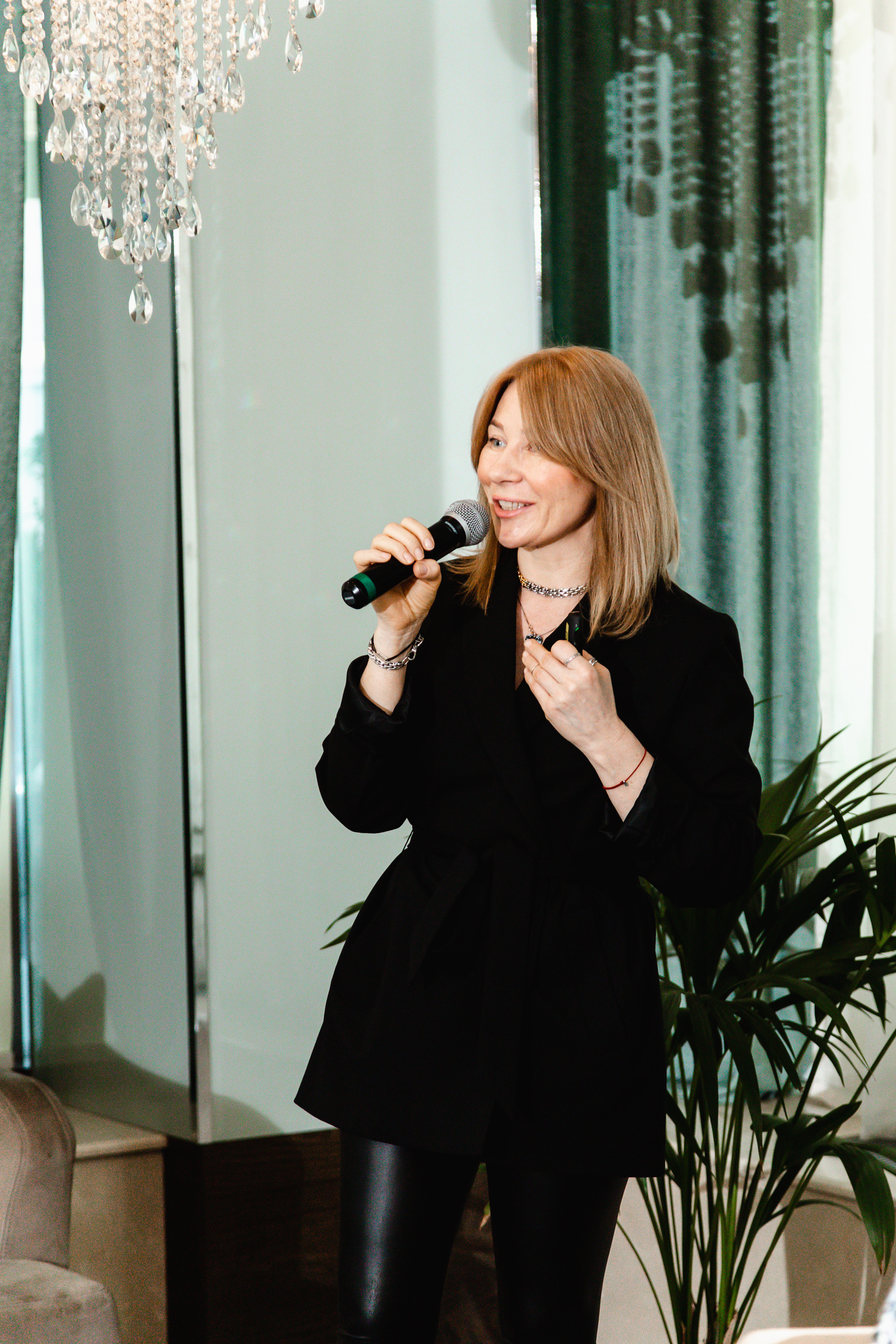 DAVINES. Marriott Hotel. Фотограф Александр Шалагин