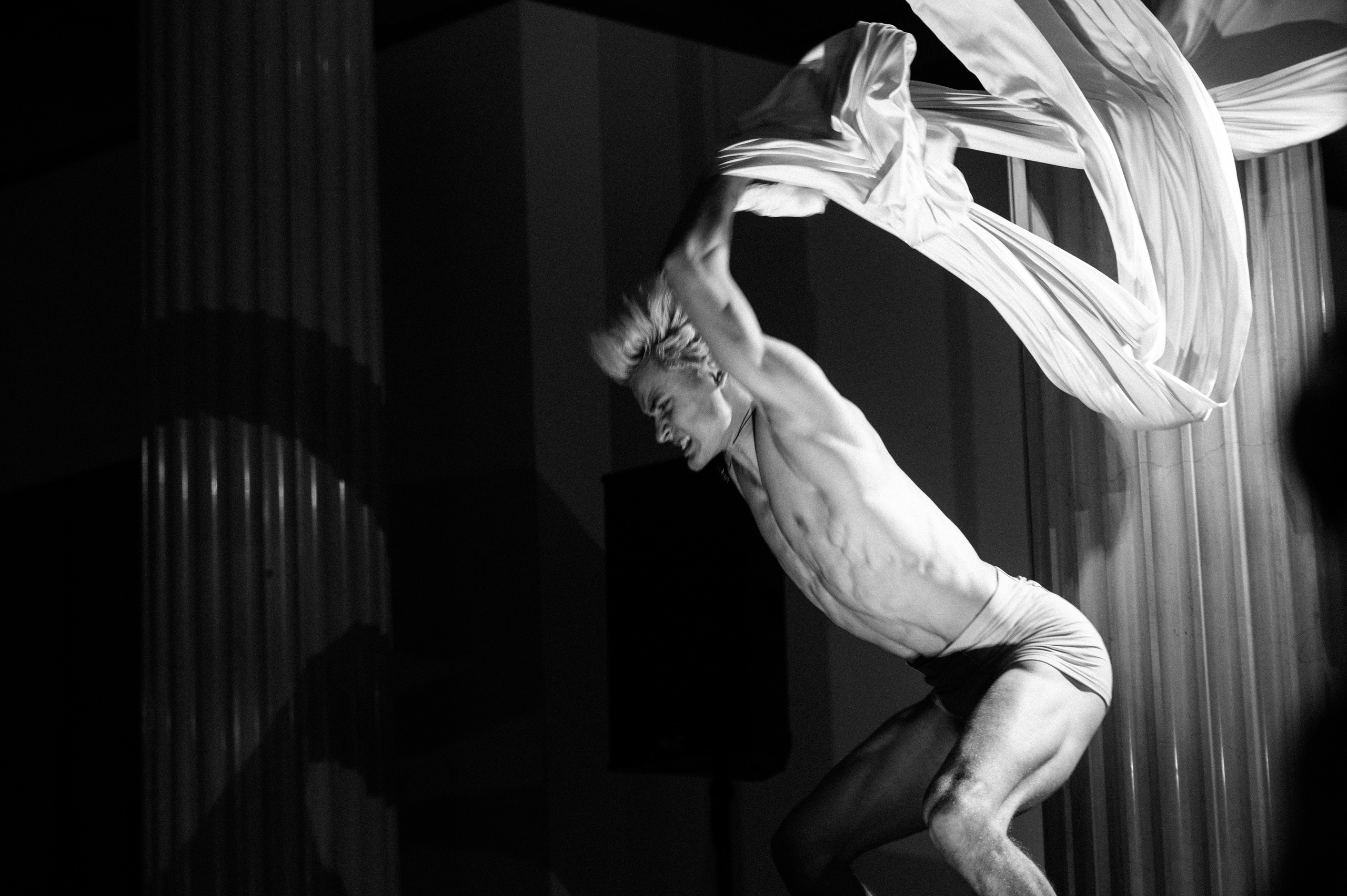 Show Ildar Gaynutdinov. Dmitry Unik — ваш стильный фотограф