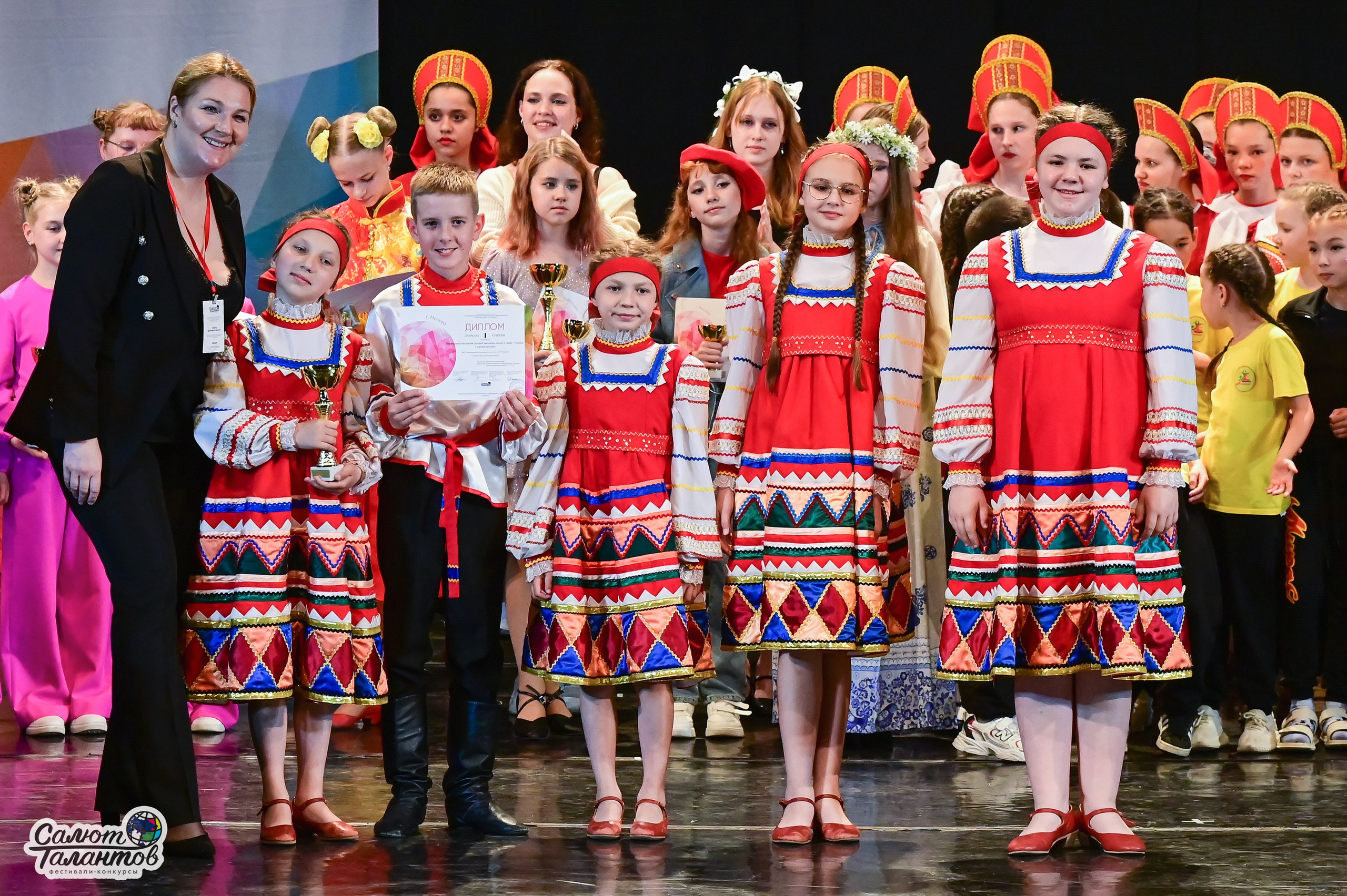 13.06.2025 «Салют Талантов» 41-й Международный фестиваль-конкурс «МОСКВА ВЕРИТ ТАЛАНТАМ» г. Москва. Медиастудия Фото Концепт