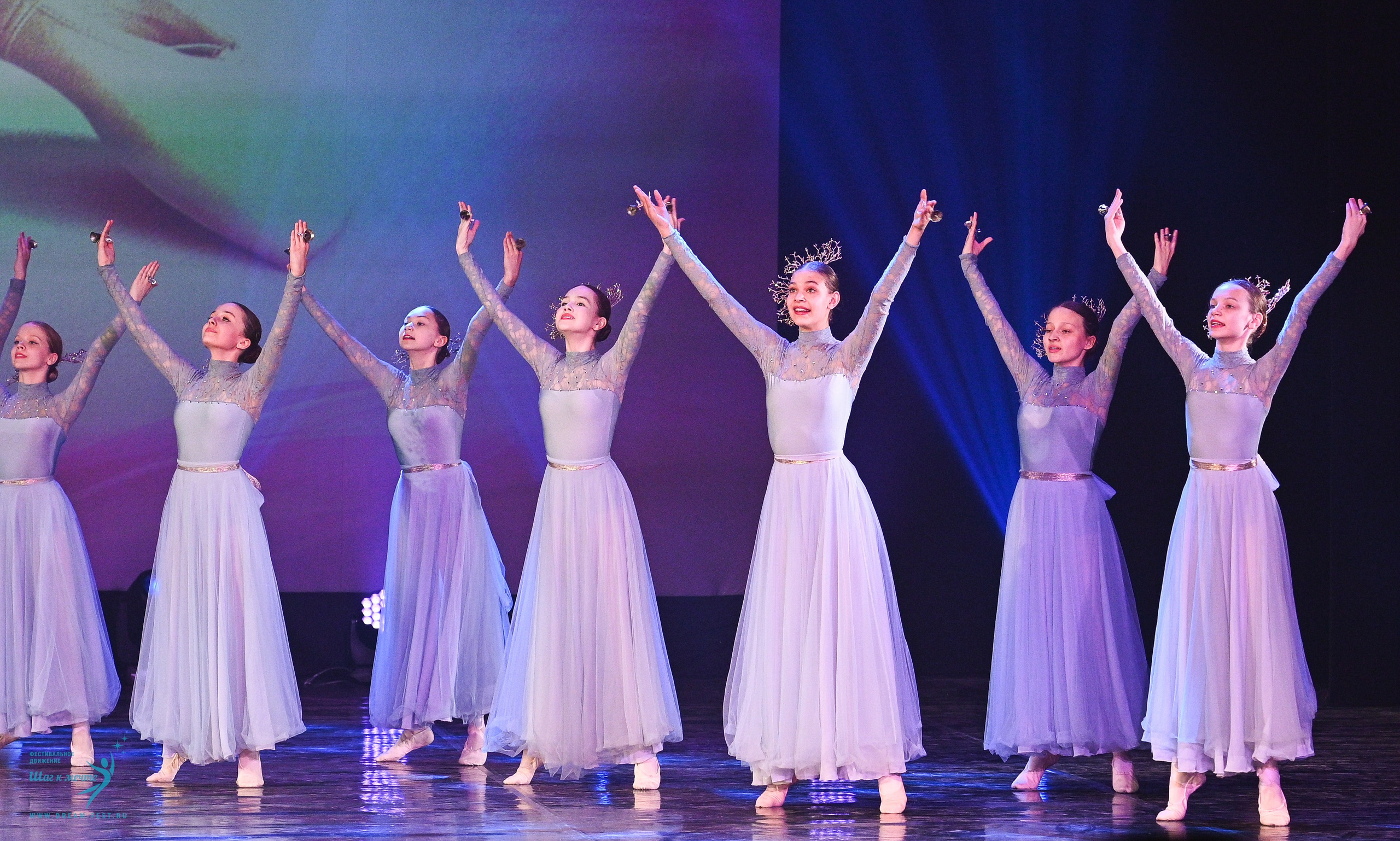 24.05.2025 «Мир под названием — Искусство танца» Фестивальное движение «Шаг к мечте» г. Кострома. Медиастудия Фото Концепт
