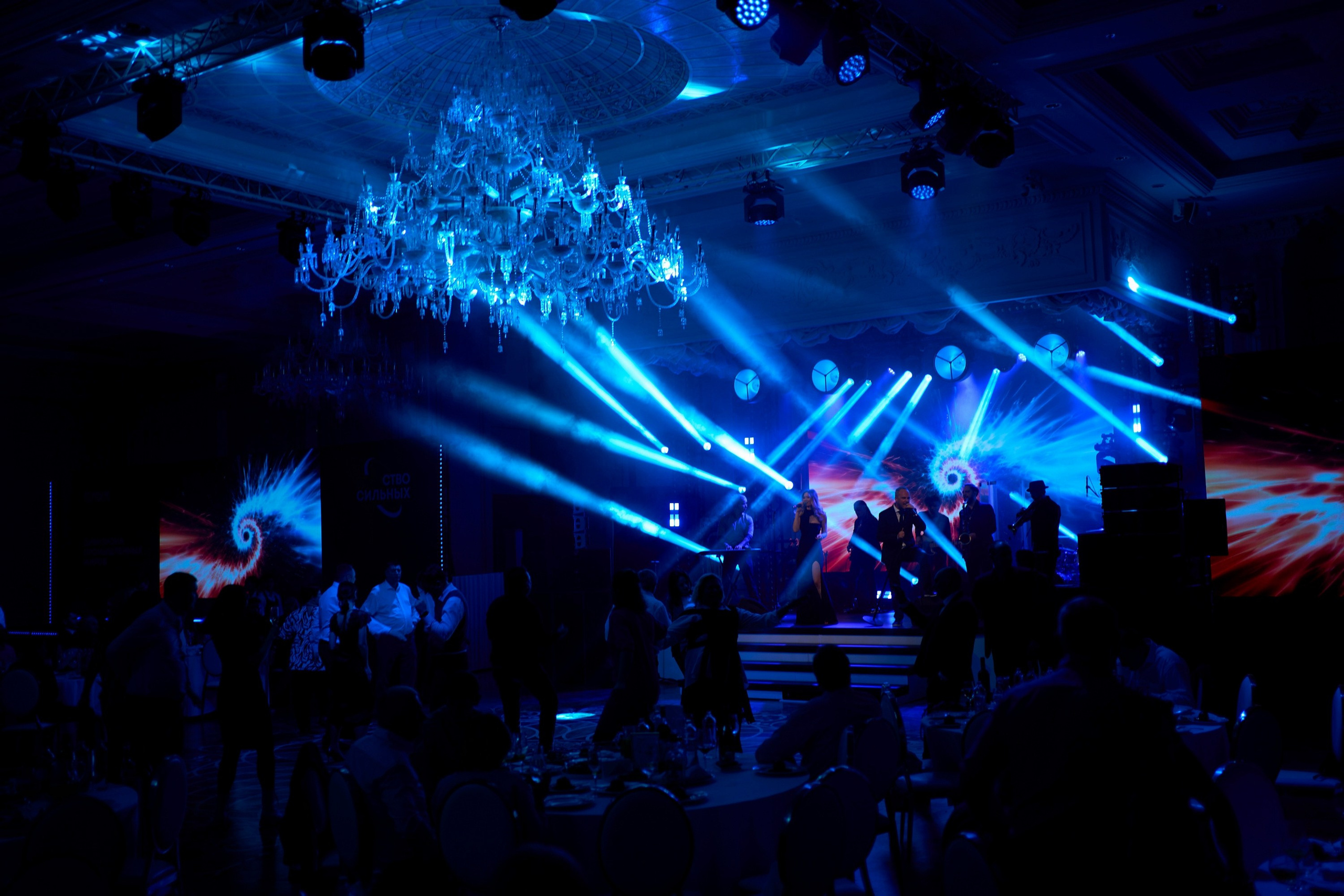 Мероприятия. Антон Чигляков -   профессиональный фотограф