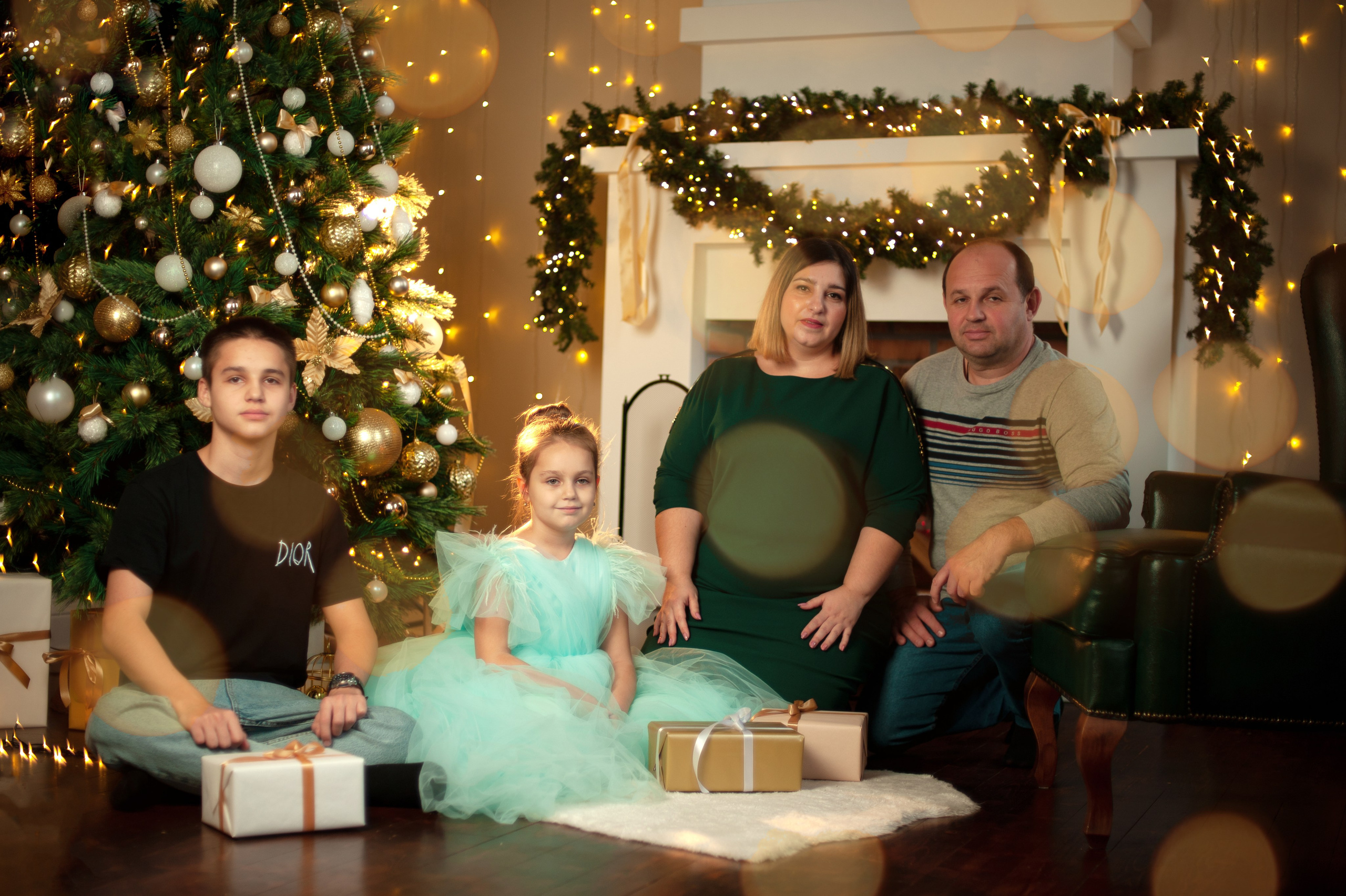 Семейная новогодняя Фотосессия. Семейный Свадебный Фотограф в Ростове-на-Дону Батайске Дмитрий Александрович