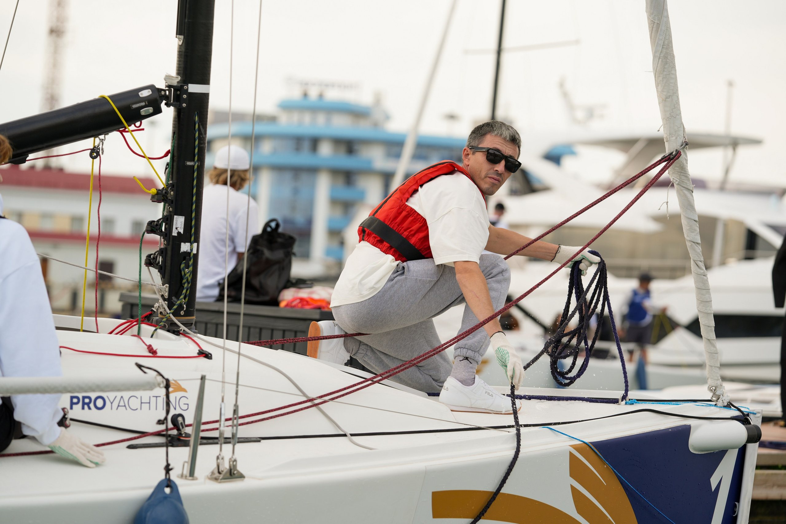 Яхтенная регата для компании Агрегатка. Репортажный фотограф в Красной Поляне и Сочи Павлюченко Екатерина