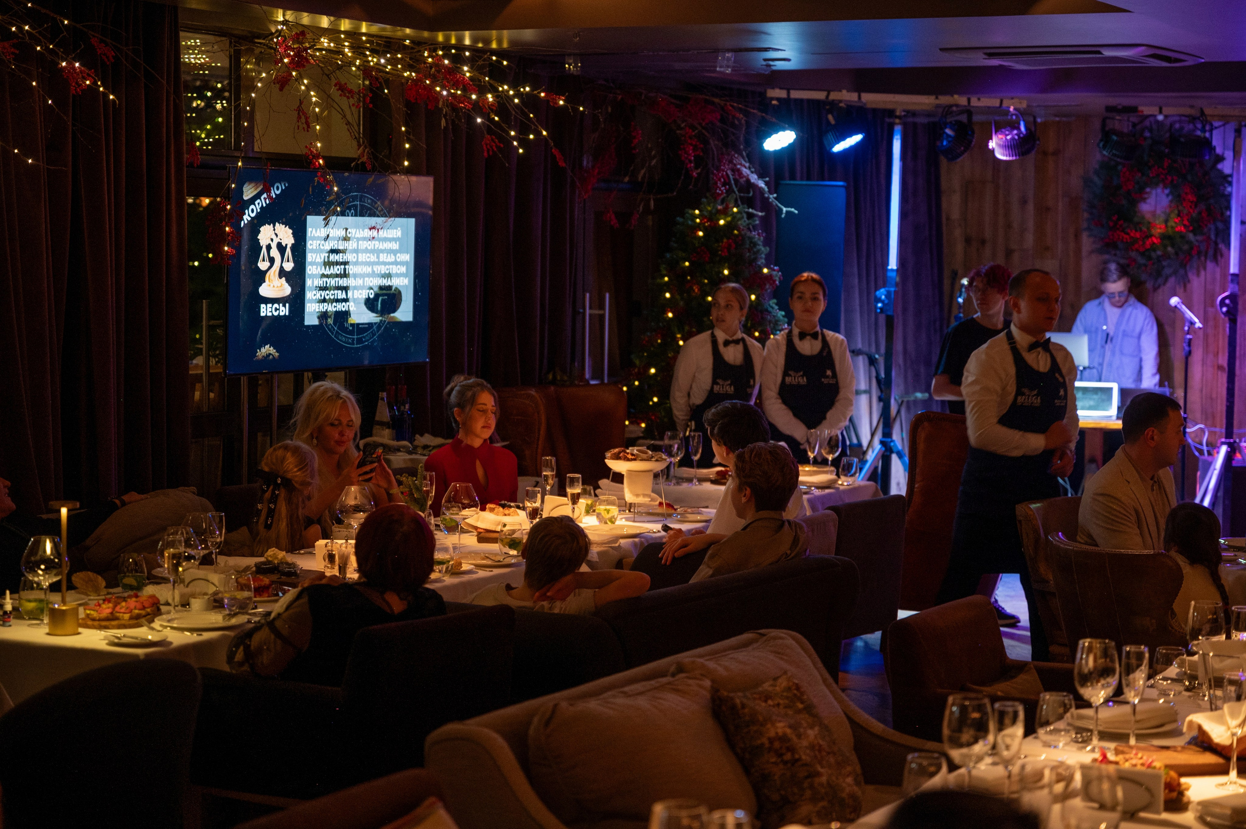 Новый год 2025 в ресторане Red Fox. Репортажный фотограф в Красной Поляне и Сочи Павлюченко Екатерина