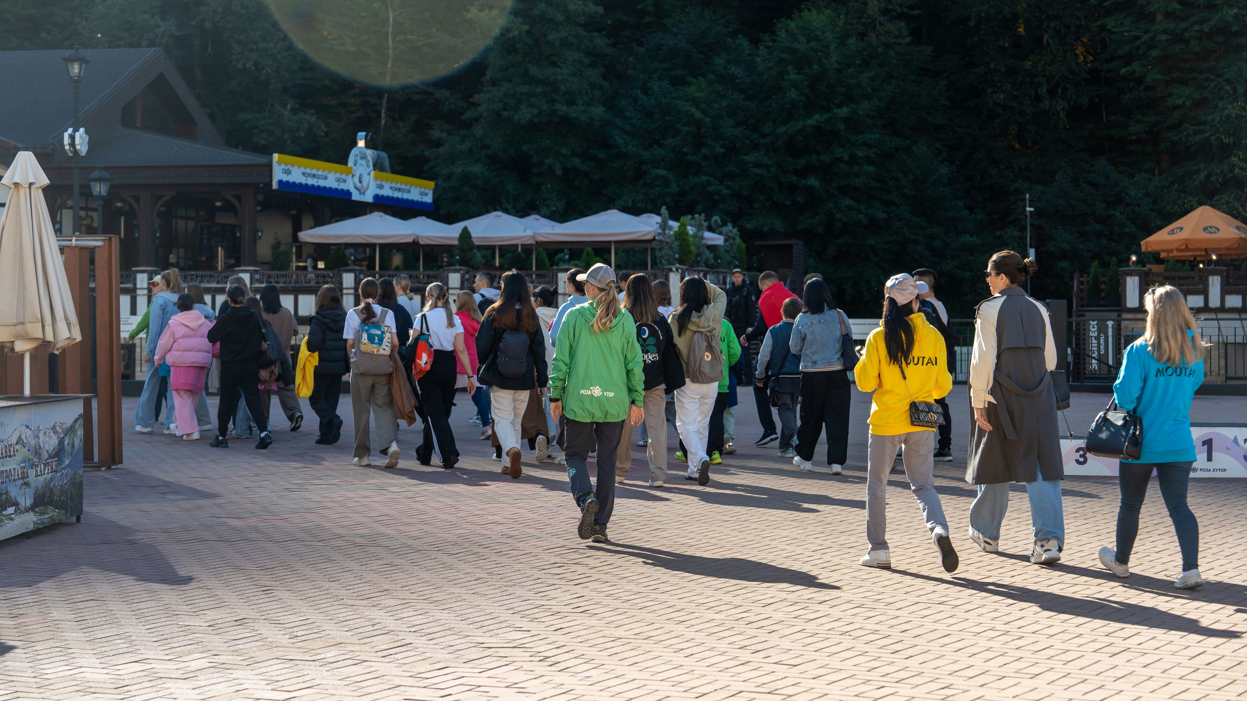 ChinaRosaFest 2024. Репортажный фотограф в Красной Поляне и Сочи Павлюченко Екатерина