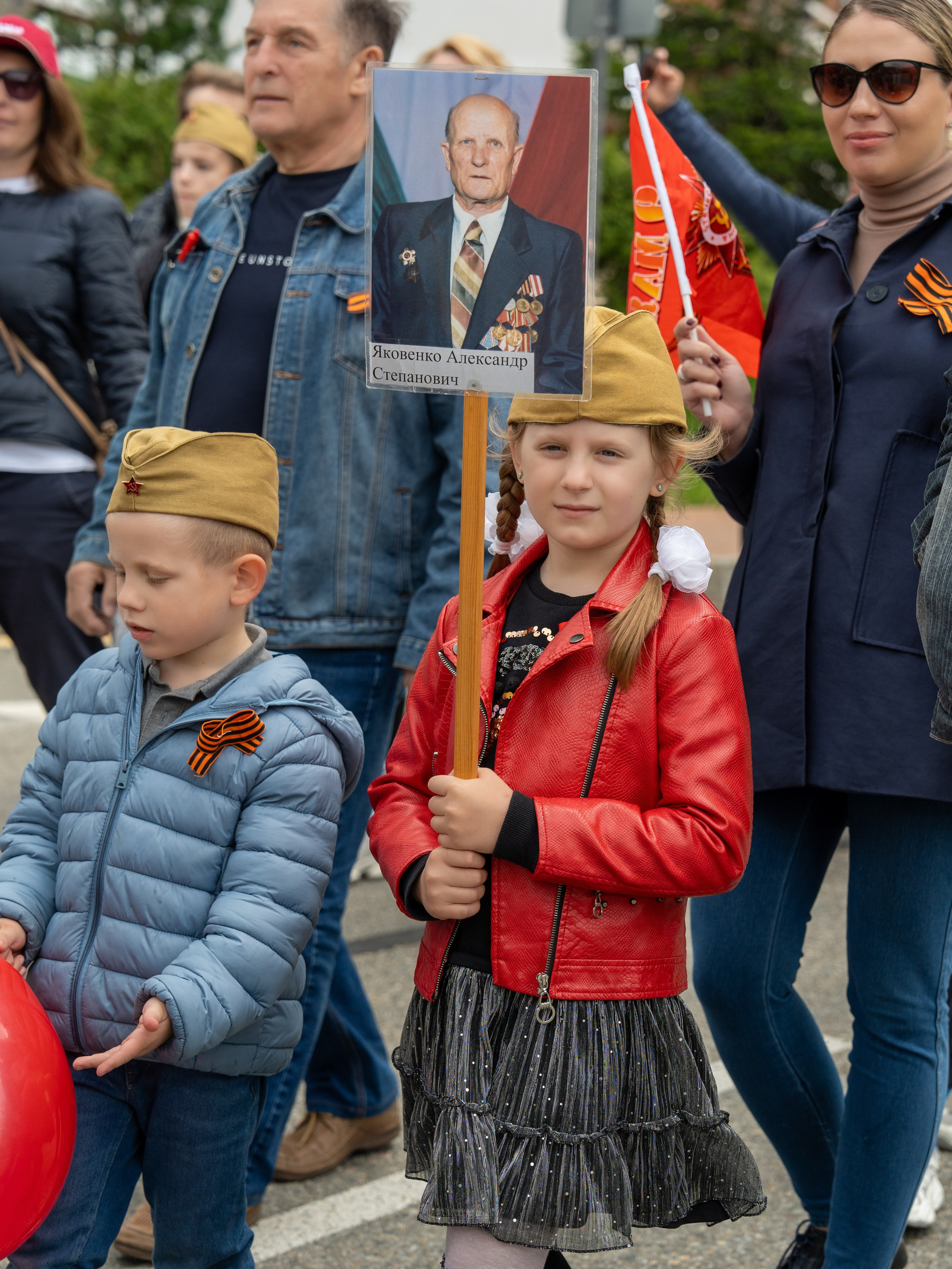 Шествие бессмертного полка 9 мая 2024 Rosa Springs. Репортажный фотограф в Красной Поляне и Сочи Павлюченко Екатерина