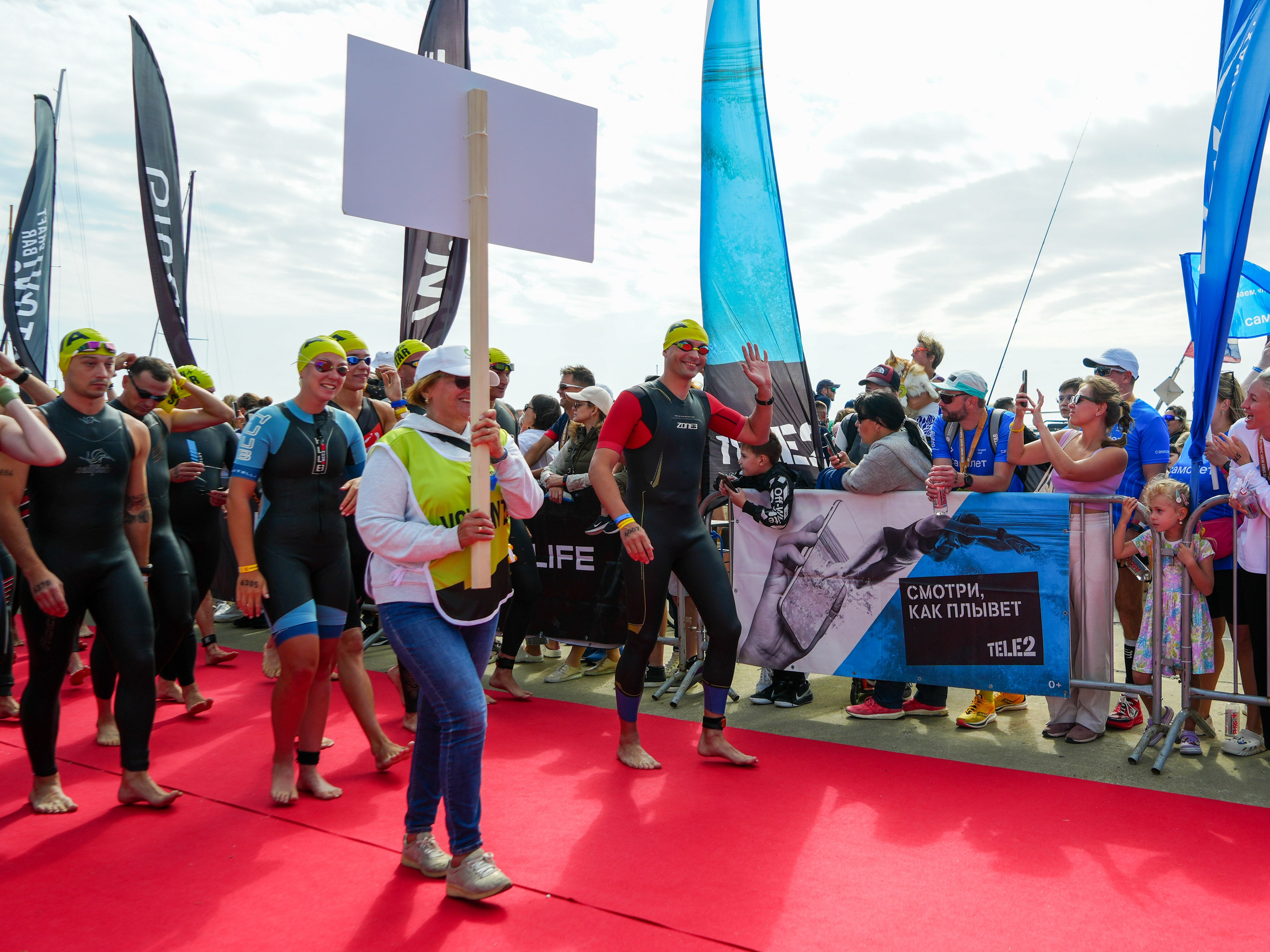 Фотоотчет партнерской интеграции для компании TELE2 на фестивале Ironstar. Репортажный фотограф в Красной Поляне и Сочи Павлюченко Екатерина