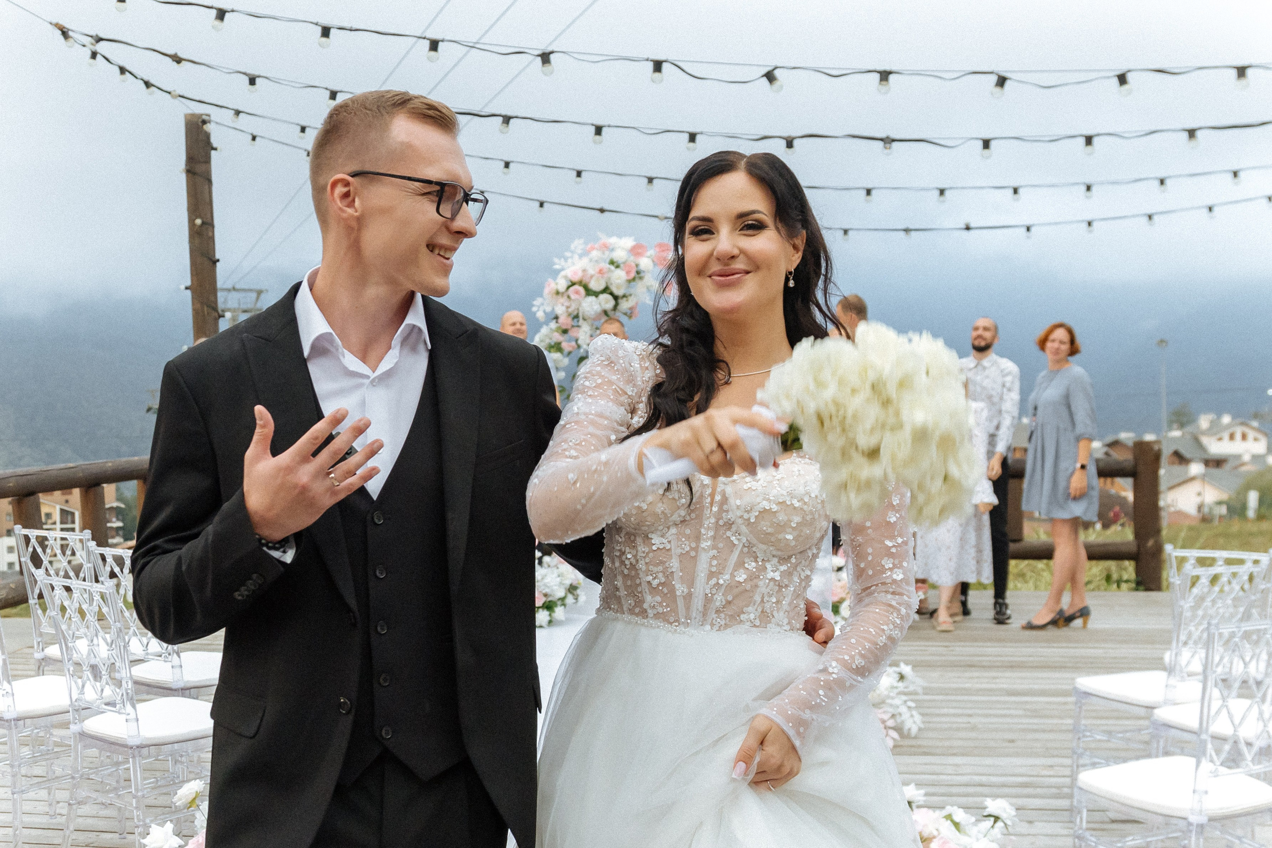 Свадебная Фотосессия в горах Сочи Красной поляны. Фотограф Сочи Адлер Сириус Красная поляна Олеся Минив