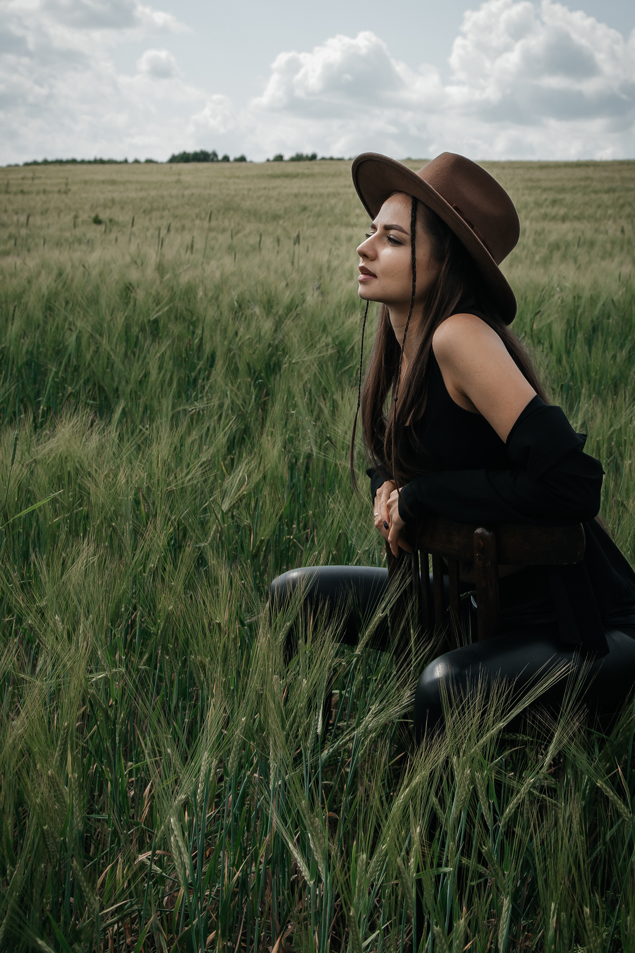 ФОТОСЕССИЯ В ЯЧМЕННОМ ПОЛЕ. Фотограф в Киселёвске Татьяна Трухалева