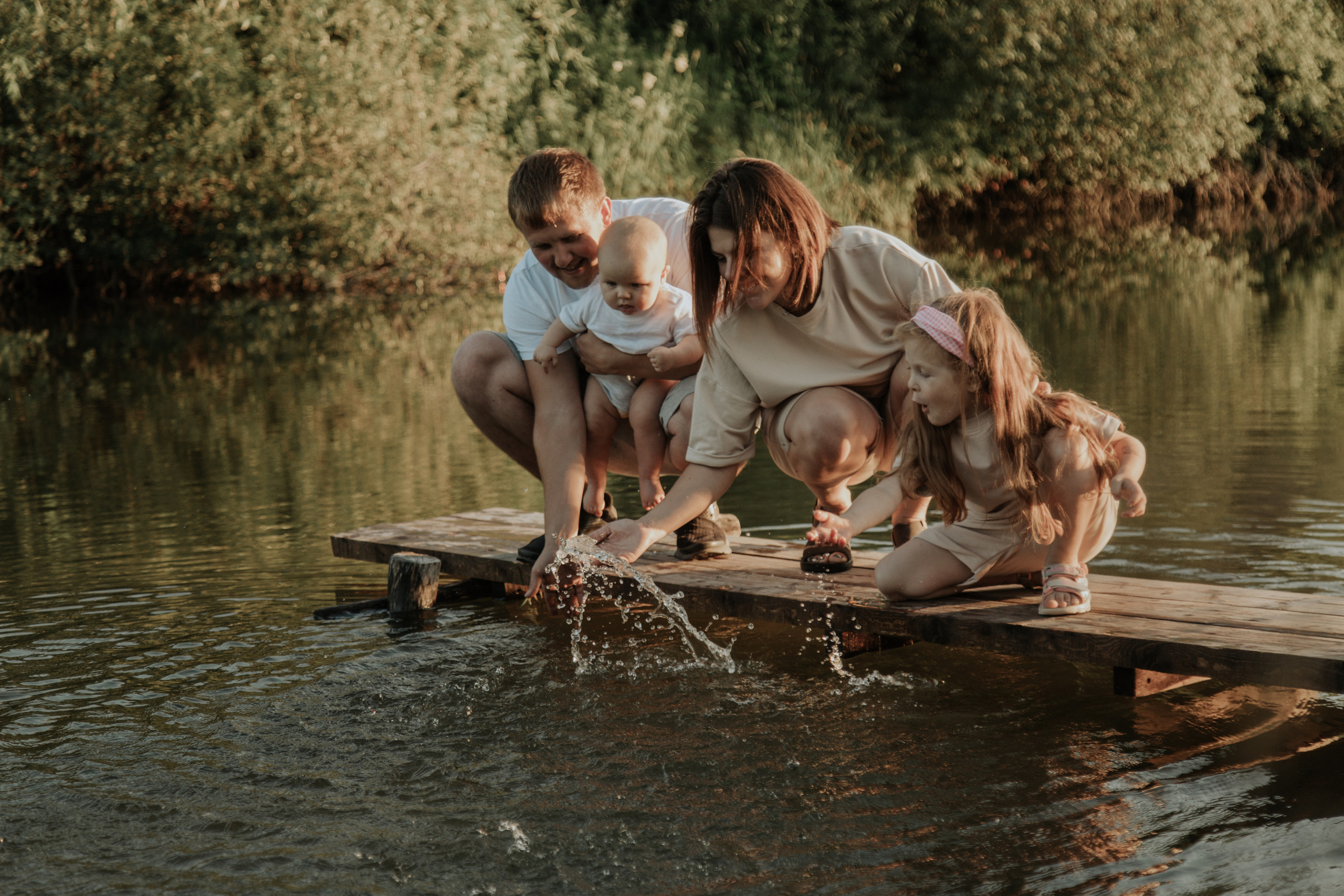 Алина, Павел, Лизонька, Илюша и Пуфик. Фотограф в Киселёвске Татьяна Трухалева