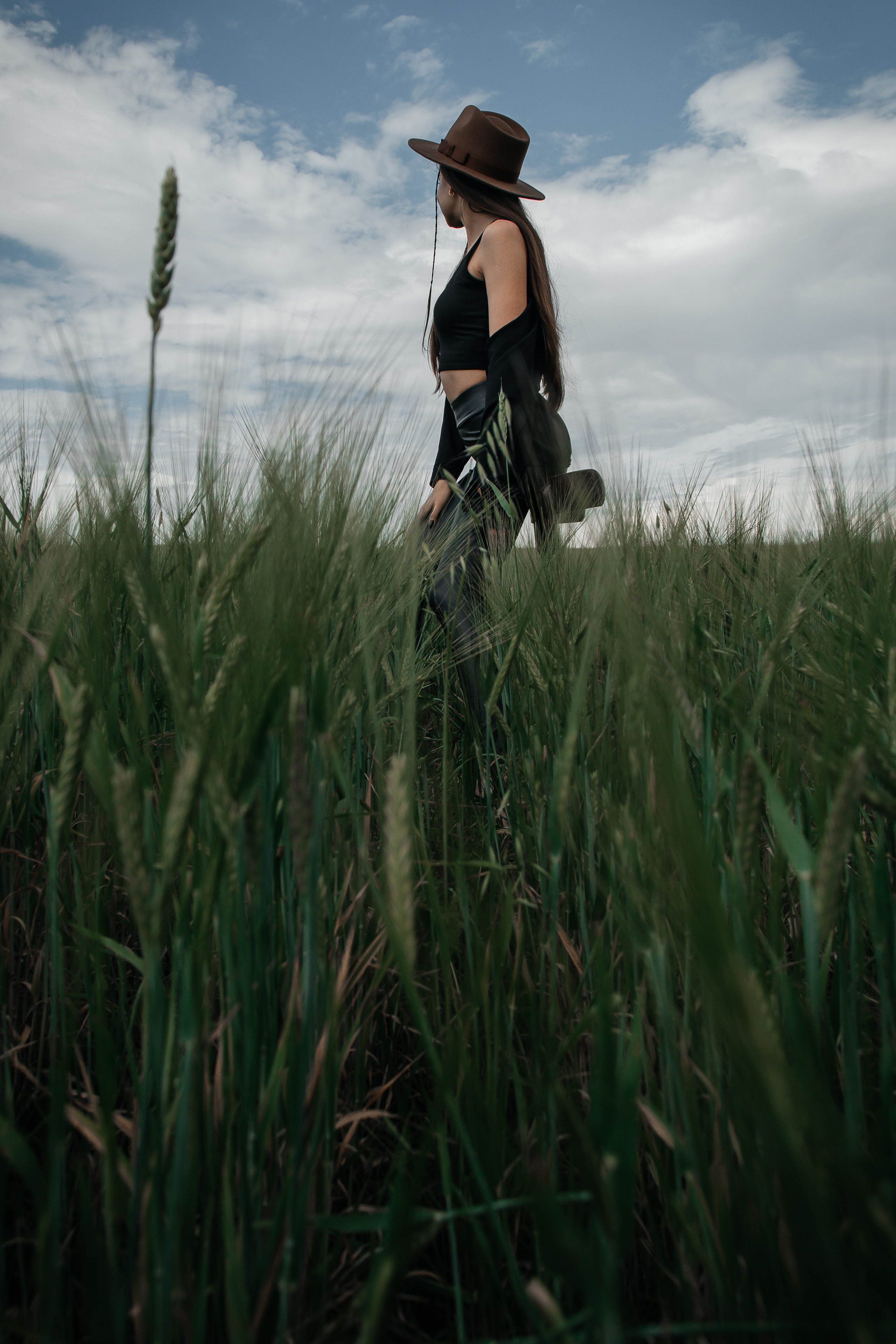 ФОТОСЕССИЯ В ЯЧМЕННОМ ПОЛЕ. Фотограф в Киселёвске Татьяна Трухалева