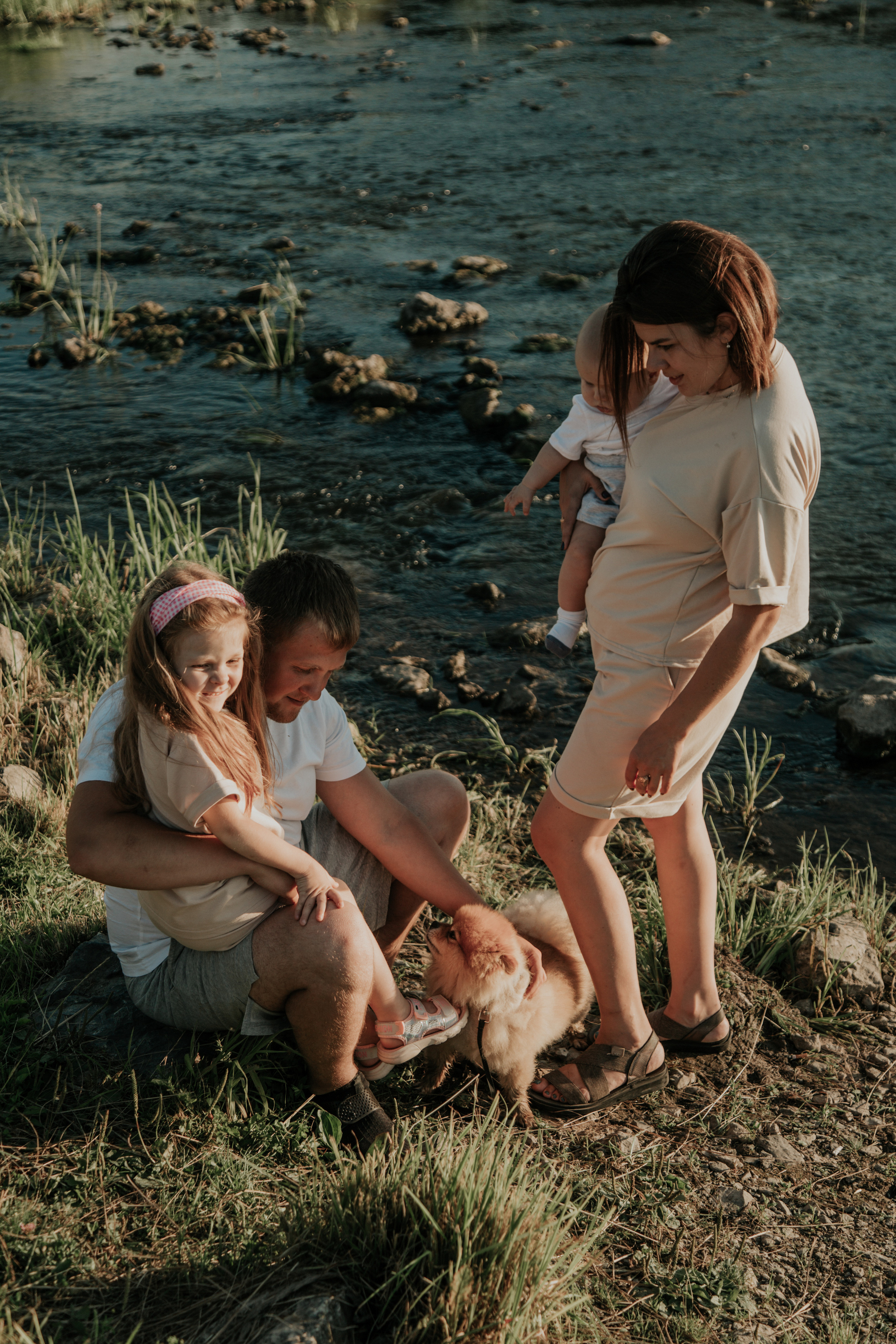 Алина, Павел, Лизонька, Илюша и Пуфик. Фотограф в Киселёвске Татьяна Трухалева