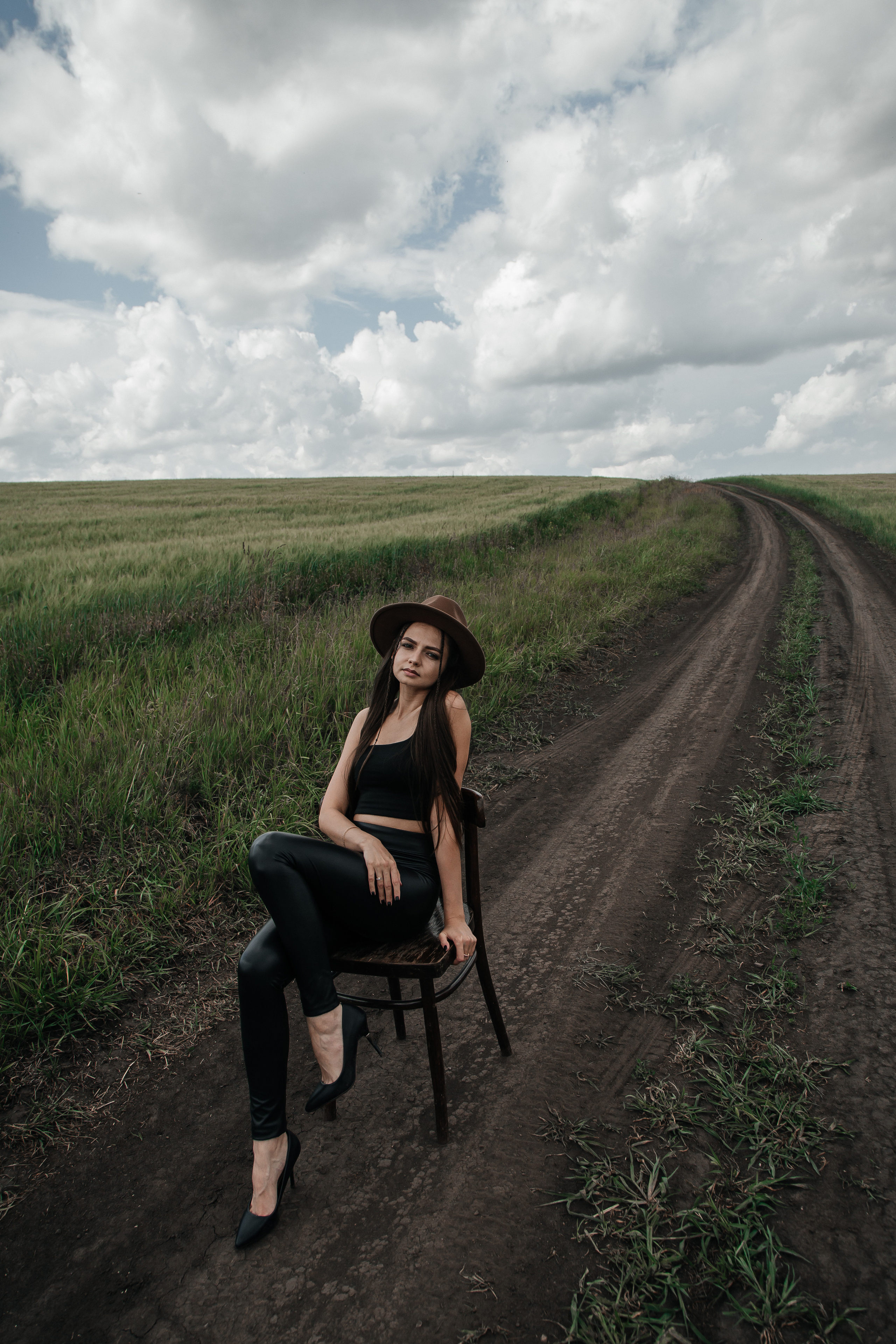 ФОТОСЕССИЯ В ЯЧМЕННОМ ПОЛЕ. Фотограф в Киселёвске Татьяна Трухалева