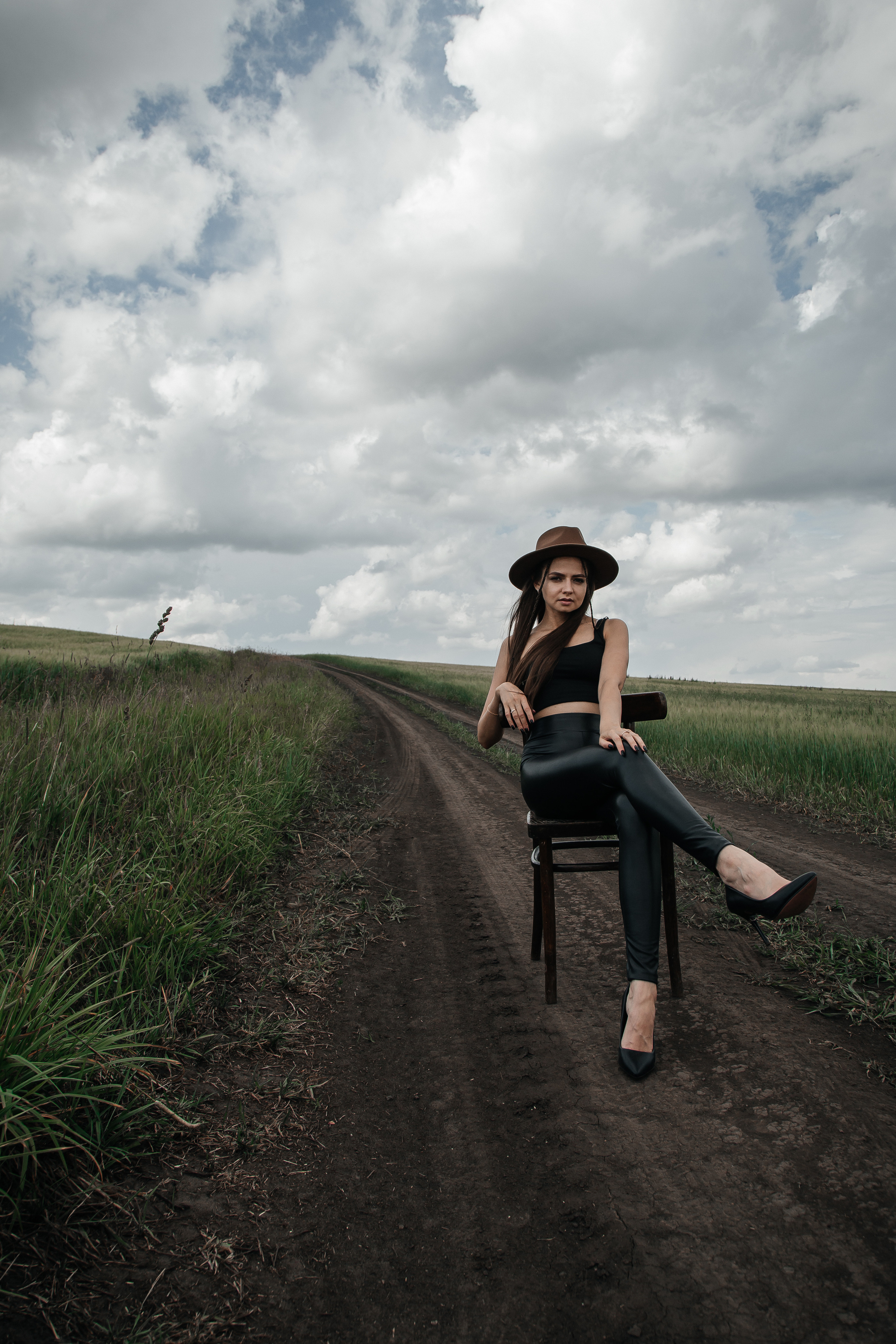 ФОТОСЕССИЯ В ЯЧМЕННОМ ПОЛЕ. Фотограф в Киселёвске Татьяна Трухалева