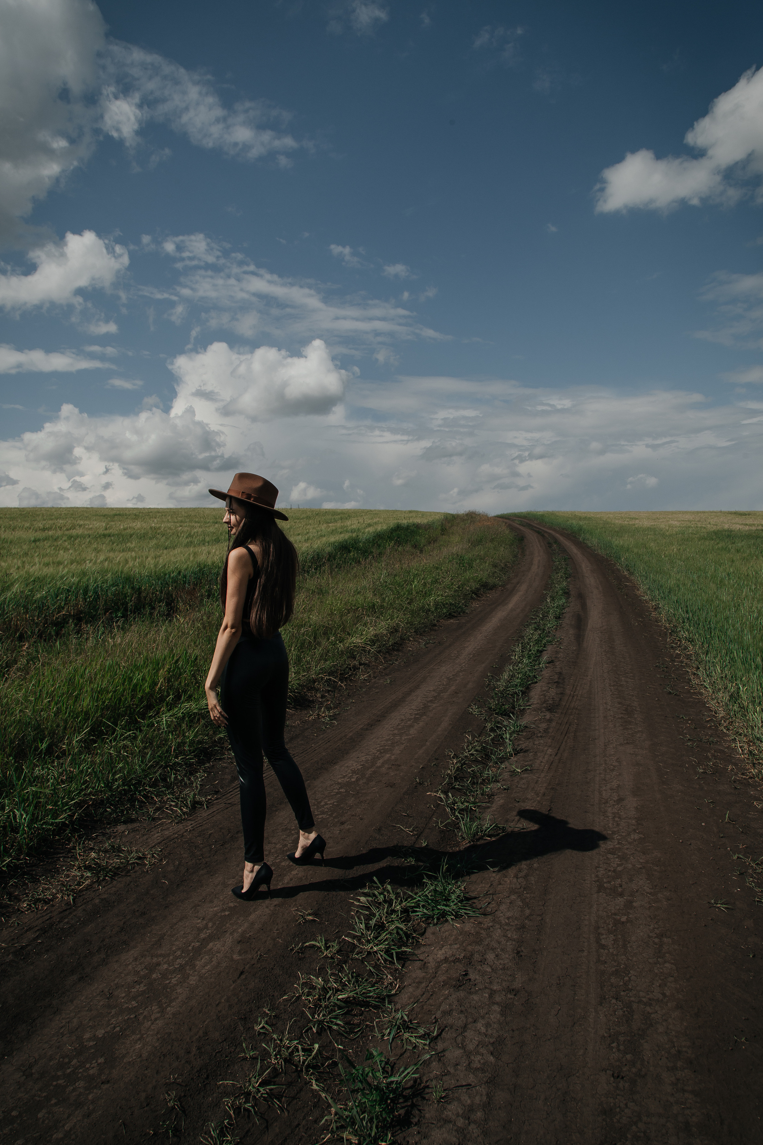 ФОТОСЕССИЯ В ЯЧМЕННОМ ПОЛЕ. Фотограф в Киселёвске Татьяна Трухалева