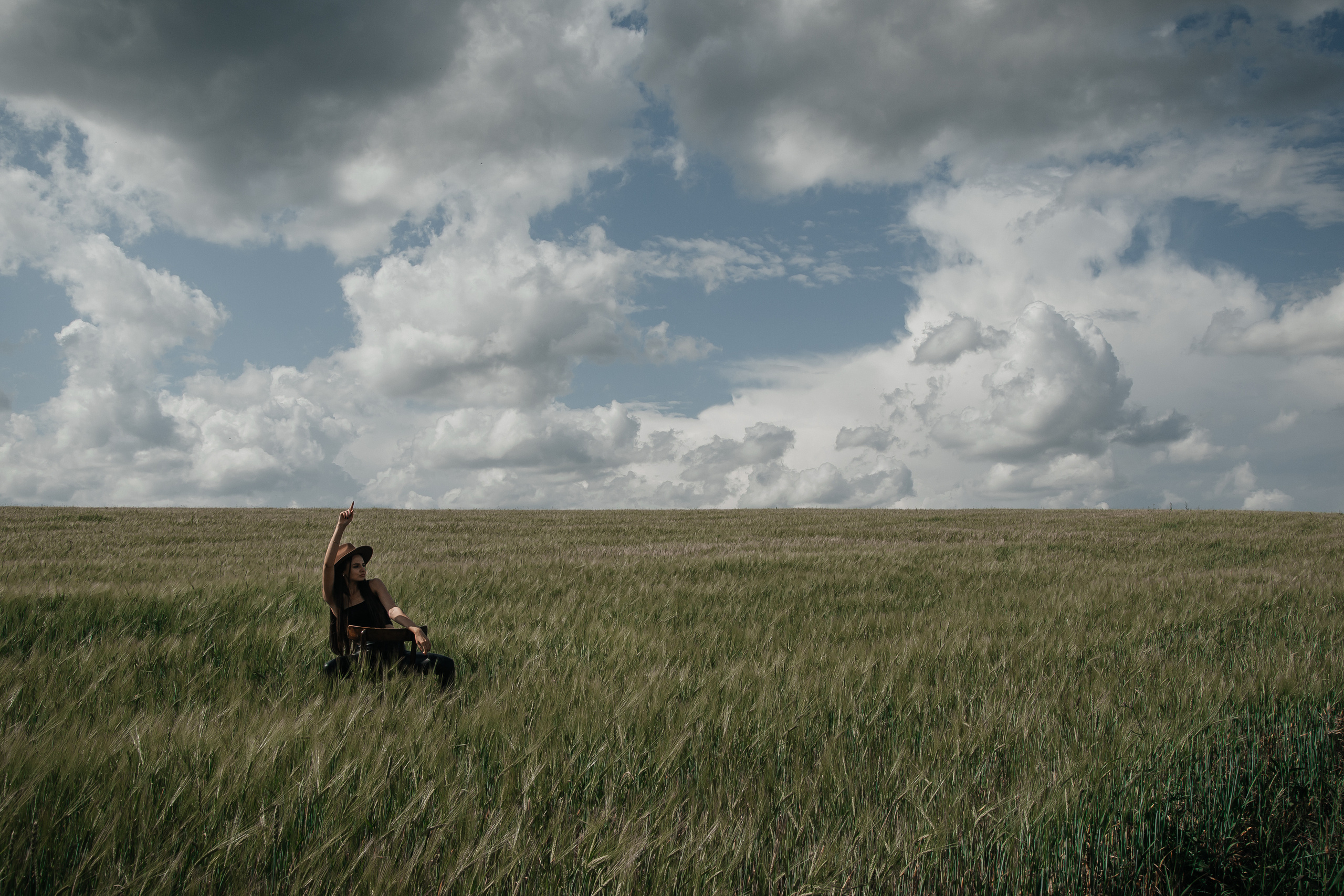 ФОТОСЕССИЯ В ЯЧМЕННОМ ПОЛЕ. Фотограф в Киселёвске Татьяна Трухалева