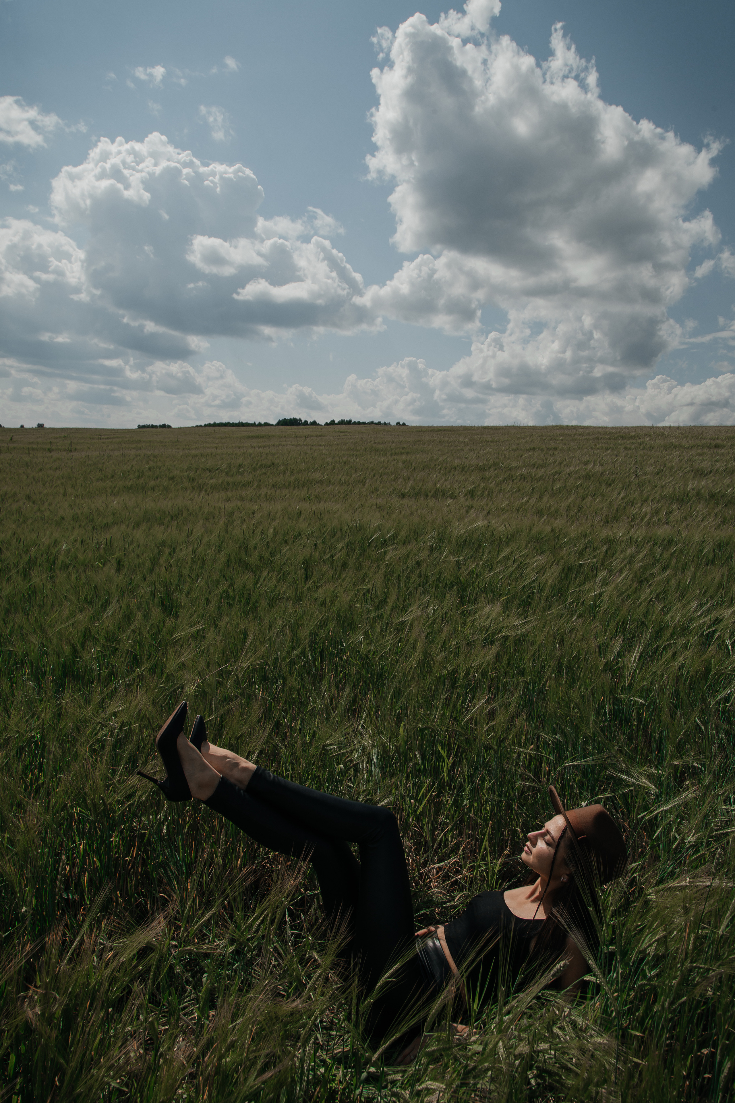 ФОТОСЕССИЯ В ЯЧМЕННОМ ПОЛЕ. Фотограф в Киселёвске Татьяна Трухалева