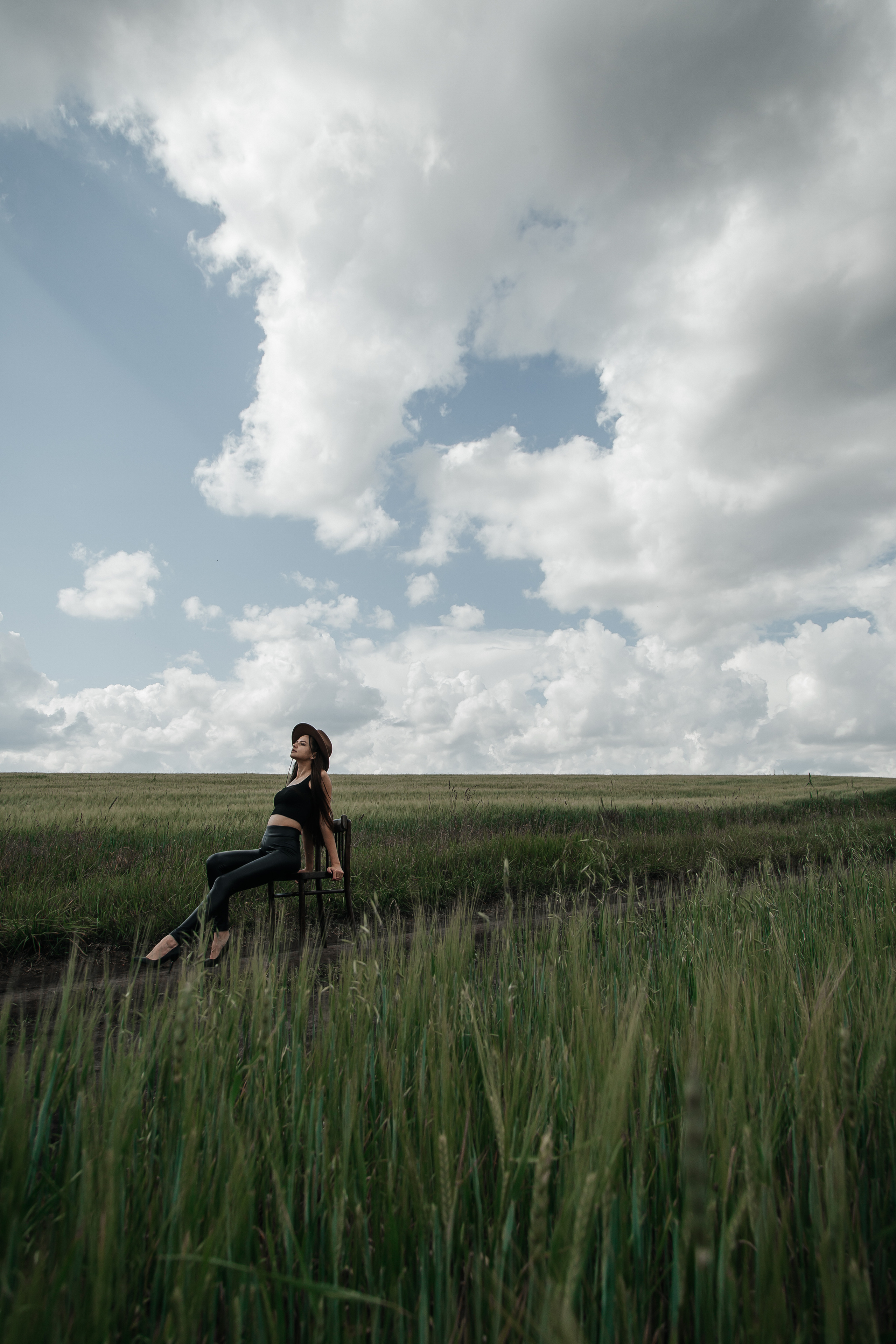 ФОТОСЕССИЯ В ЯЧМЕННОМ ПОЛЕ. Фотограф в Киселёвске Татьяна Трухалева