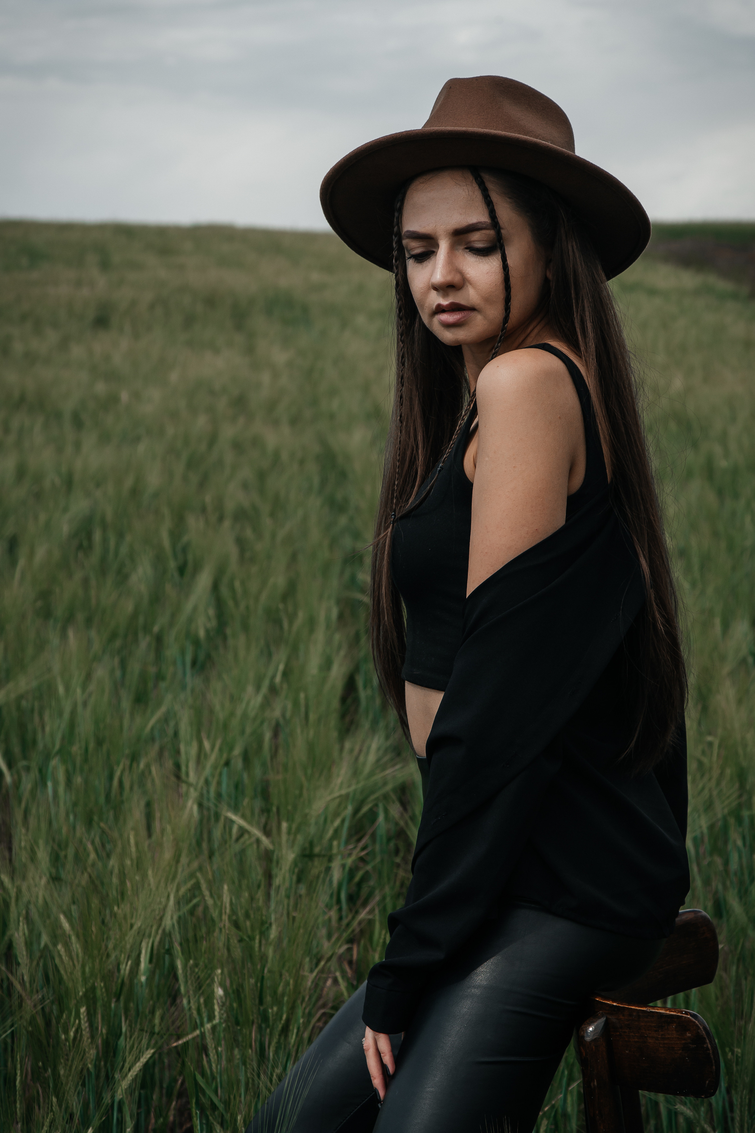 ФОТОСЕССИЯ В ЯЧМЕННОМ ПОЛЕ. Фотограф в Киселёвске Татьяна Трухалева