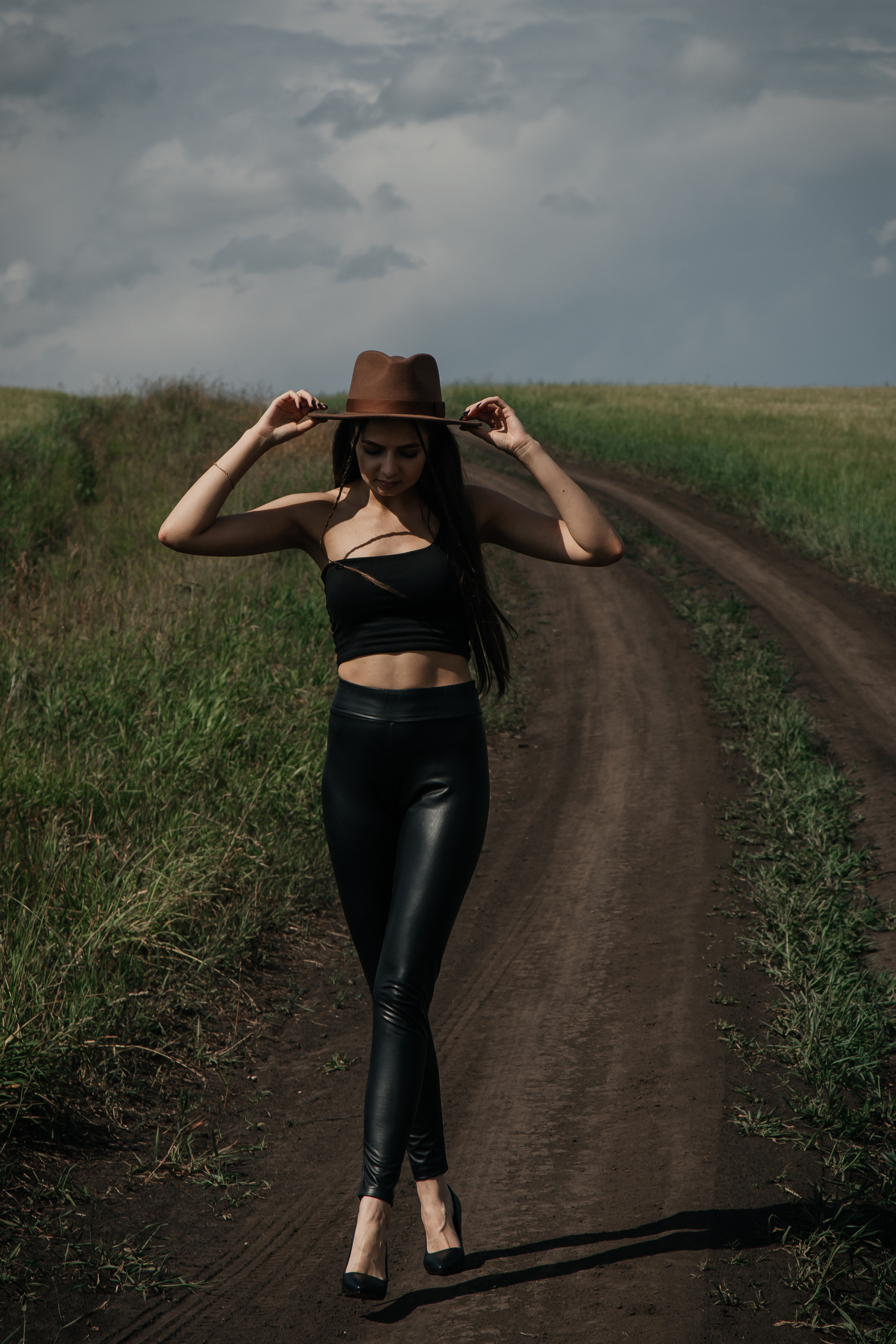 ФОТОСЕССИЯ В ЯЧМЕННОМ ПОЛЕ. Фотограф в Киселёвске Татьяна Трухалева