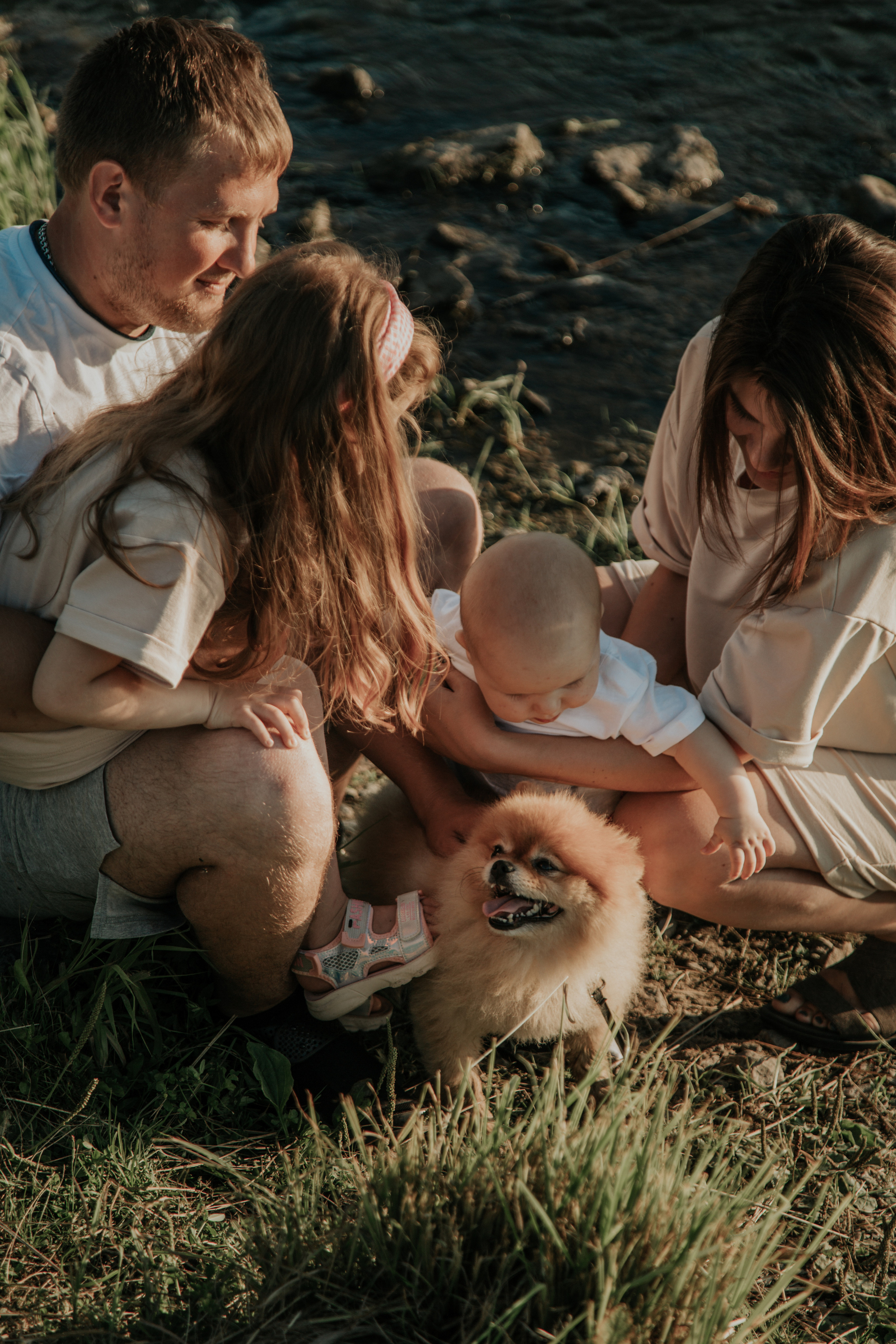 Алина, Павел, Лизонька, Илюша и Пуфик. Фотограф в Киселёвске Татьяна Трухалева