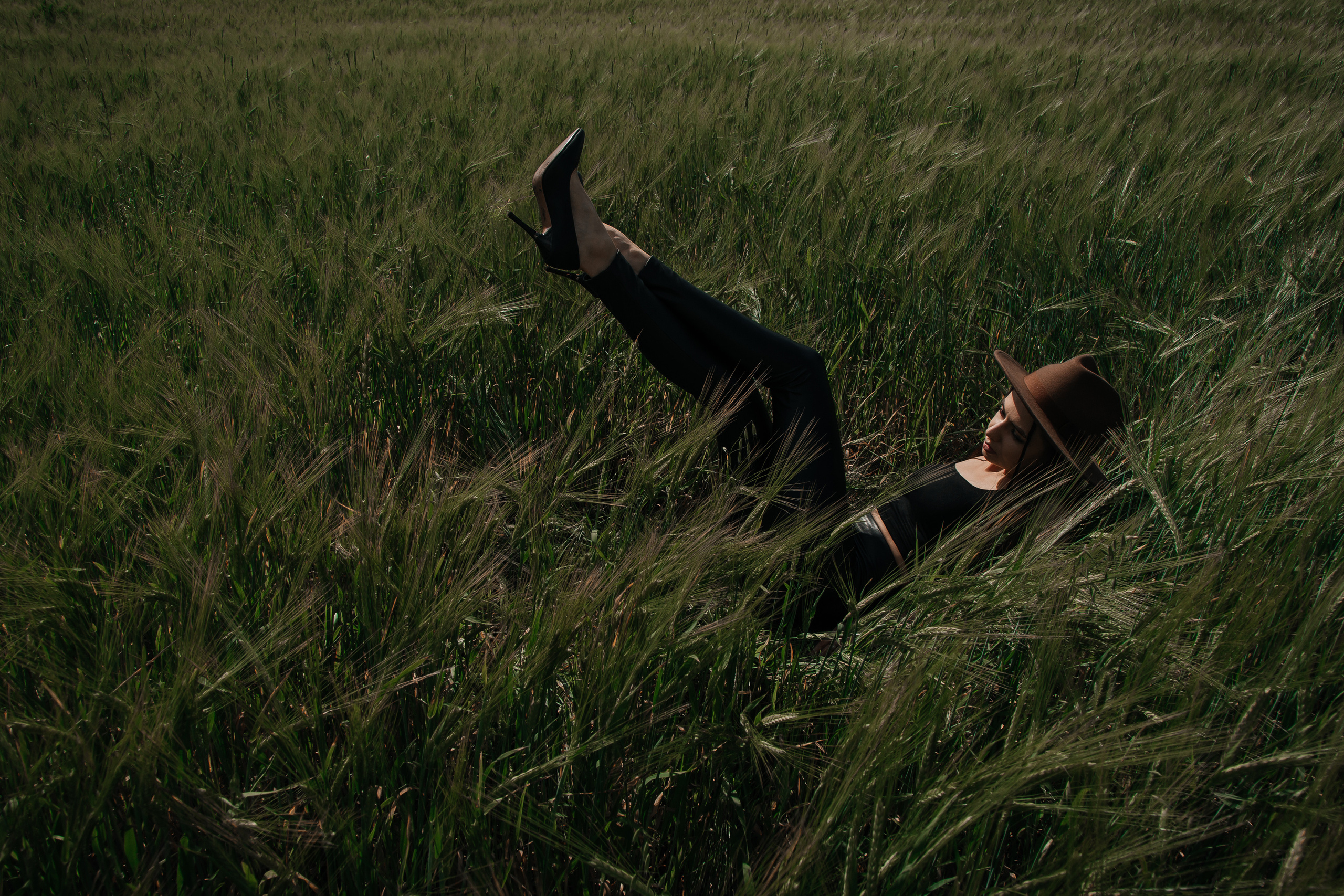 ФОТОСЕССИЯ В ЯЧМЕННОМ ПОЛЕ. Фотограф в Киселёвске Татьяна Трухалева