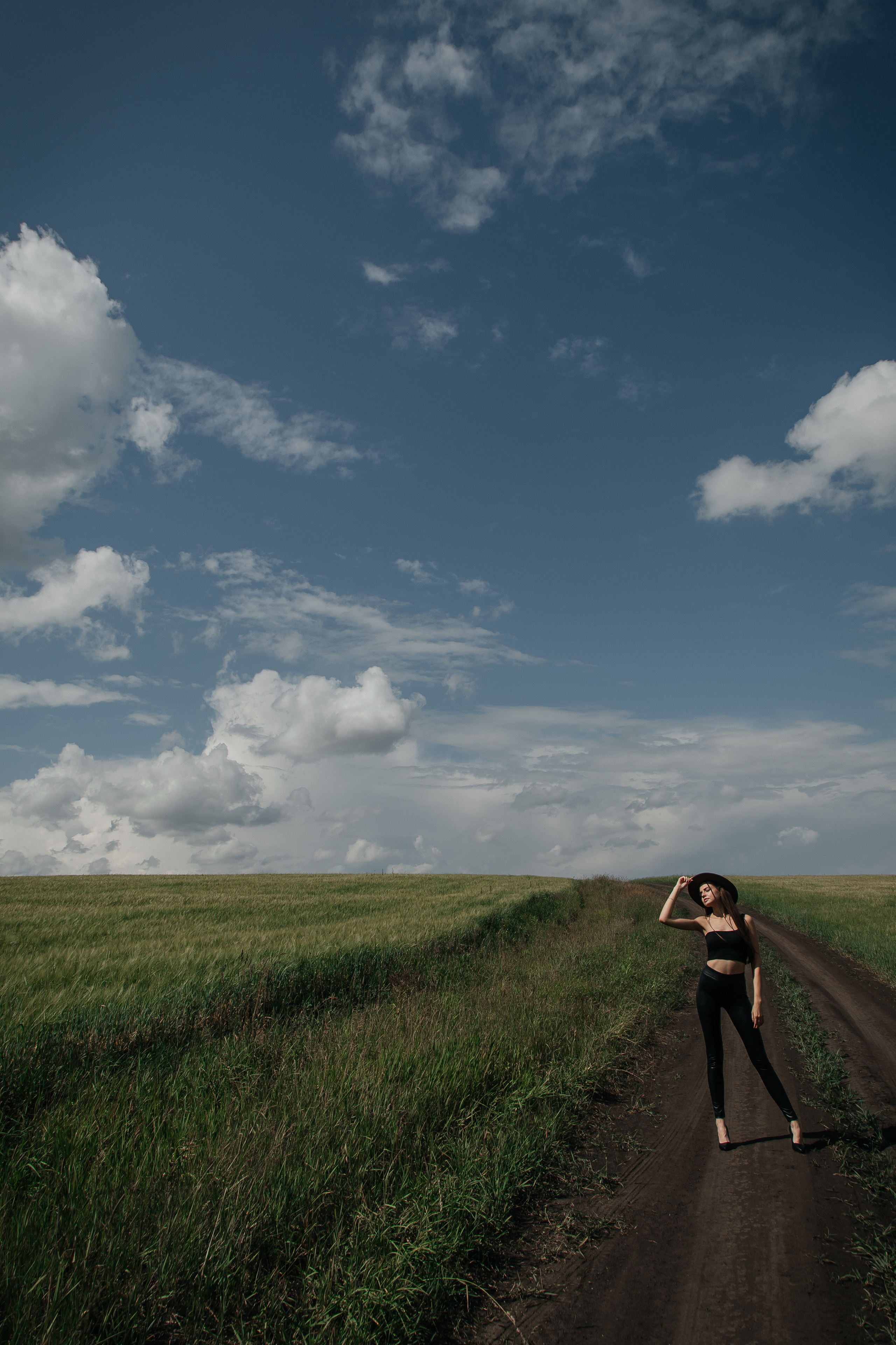 ФОТОСЕССИЯ В ЯЧМЕННОМ ПОЛЕ. Фотограф в Киселёвске Татьяна Трухалева