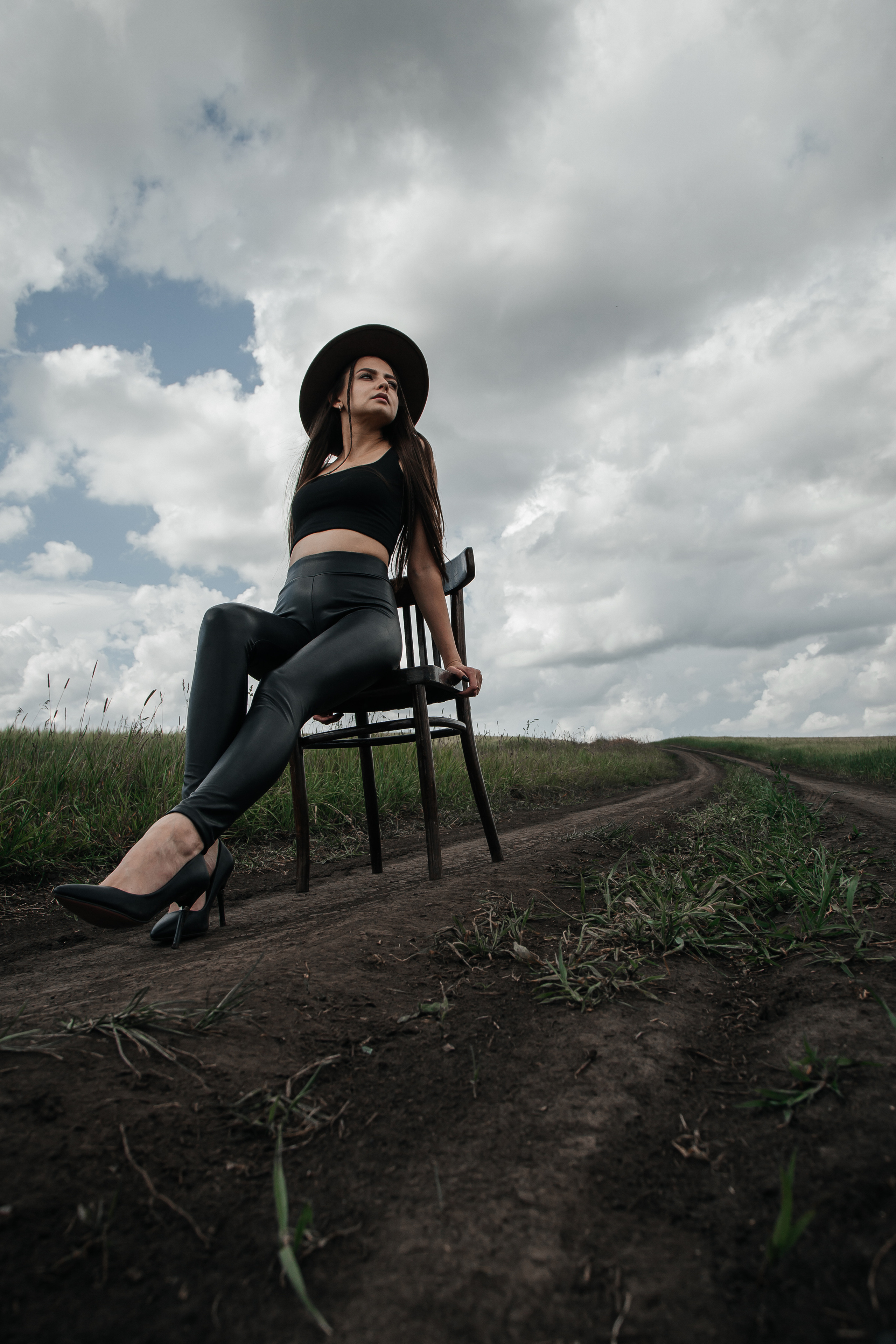 ФОТОСЕССИЯ В ЯЧМЕННОМ ПОЛЕ. Фотограф в Киселёвске Татьяна Трухалева