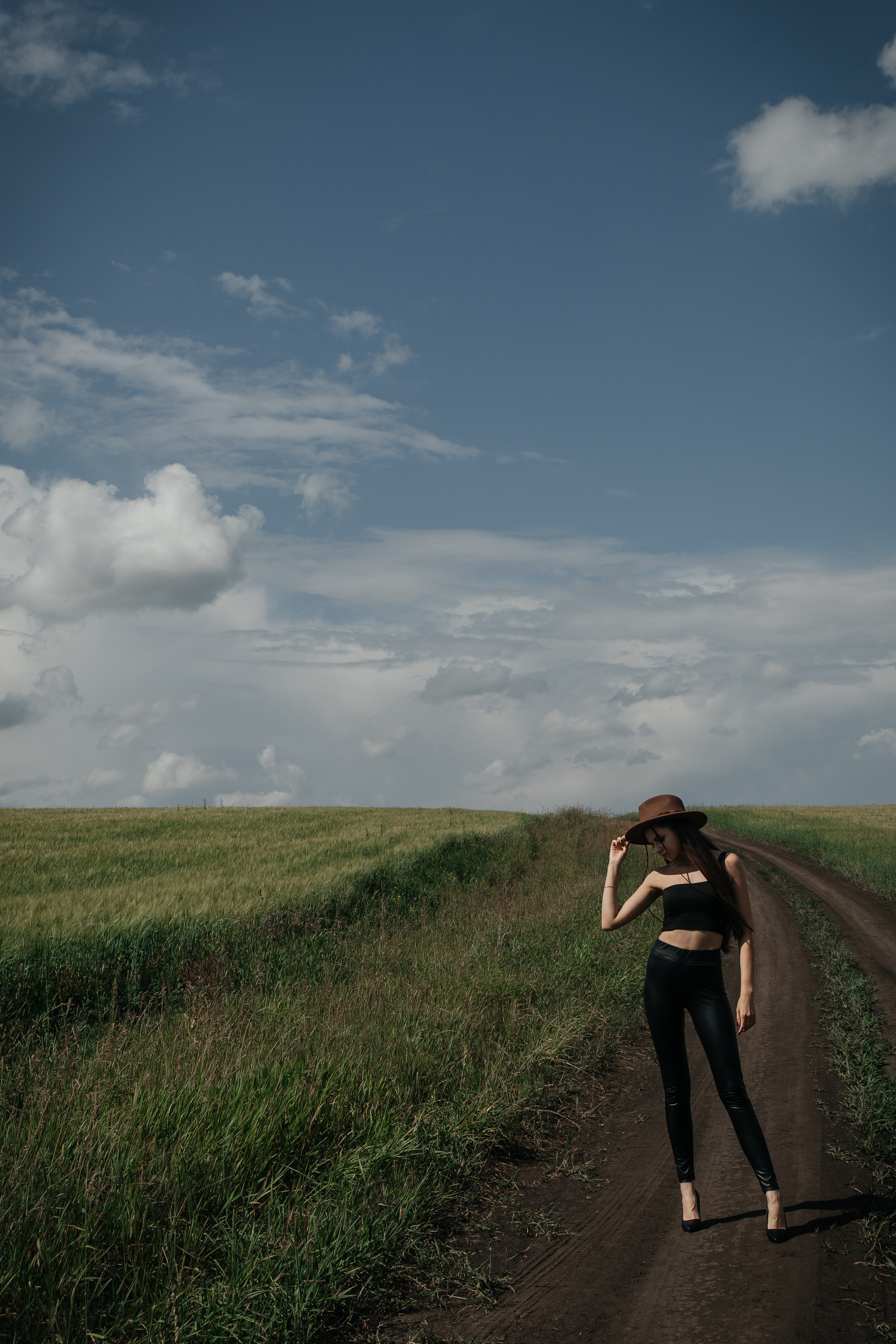 ФОТОСЕССИЯ В ЯЧМЕННОМ ПОЛЕ. Фотограф в Киселёвске Татьяна Трухалева