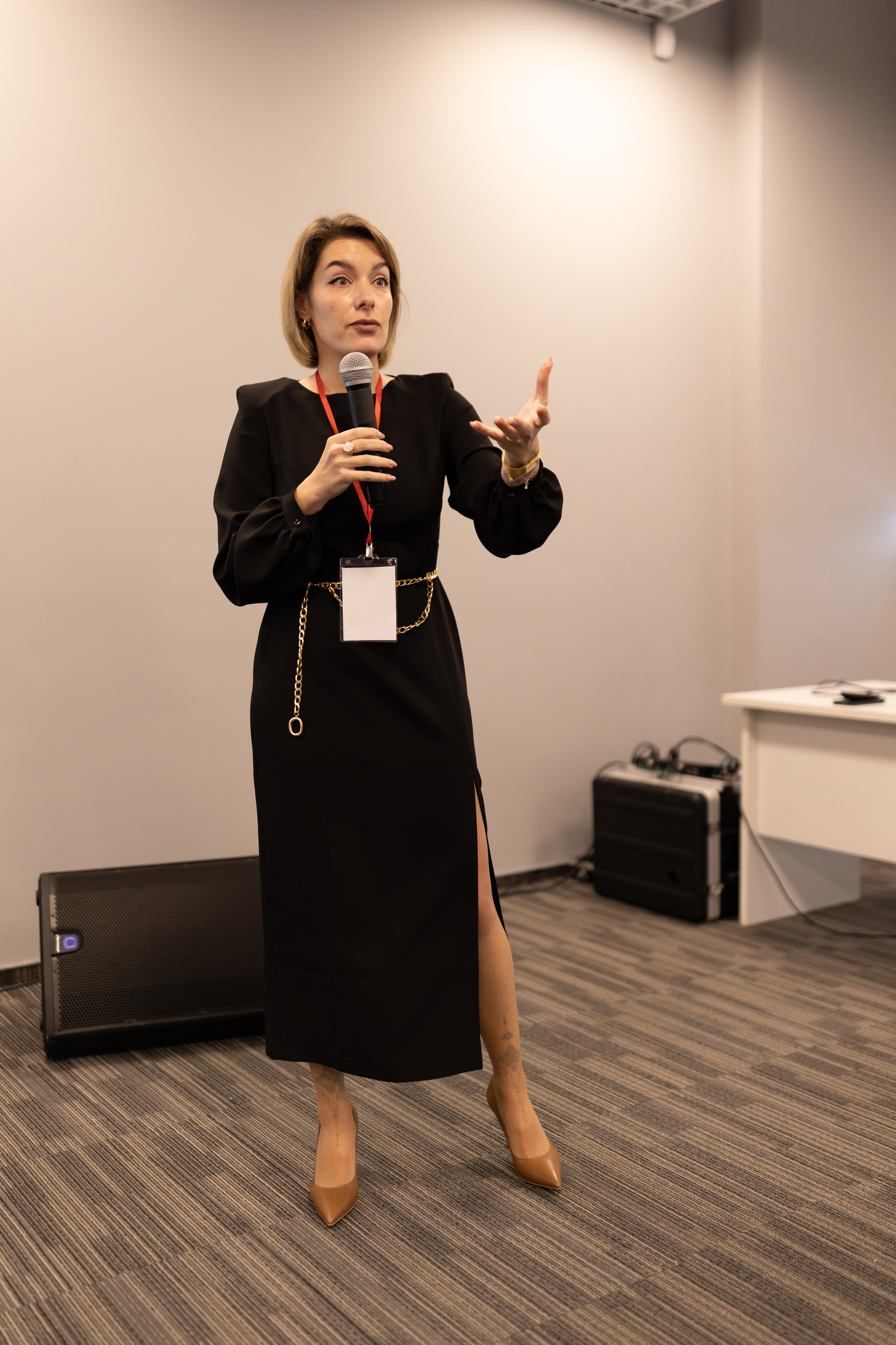 Только суть ЛИДЕР (Сколково). Сказочный фотограф для Вас и Вашей семьи