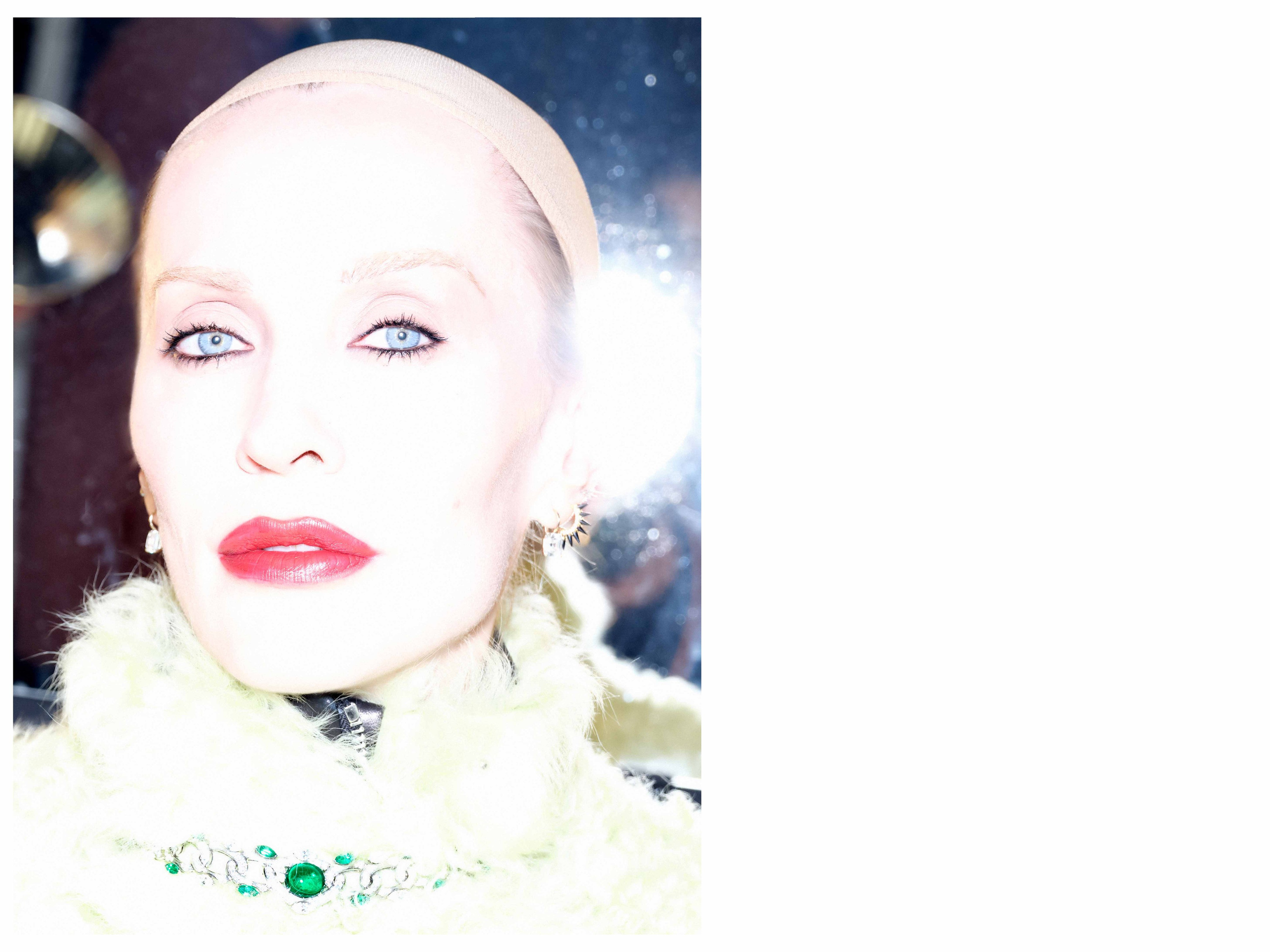 Tetya Motya. Фотограф Асет Героева работает в жанре портрета/документальной/авторской/fashion фотографии