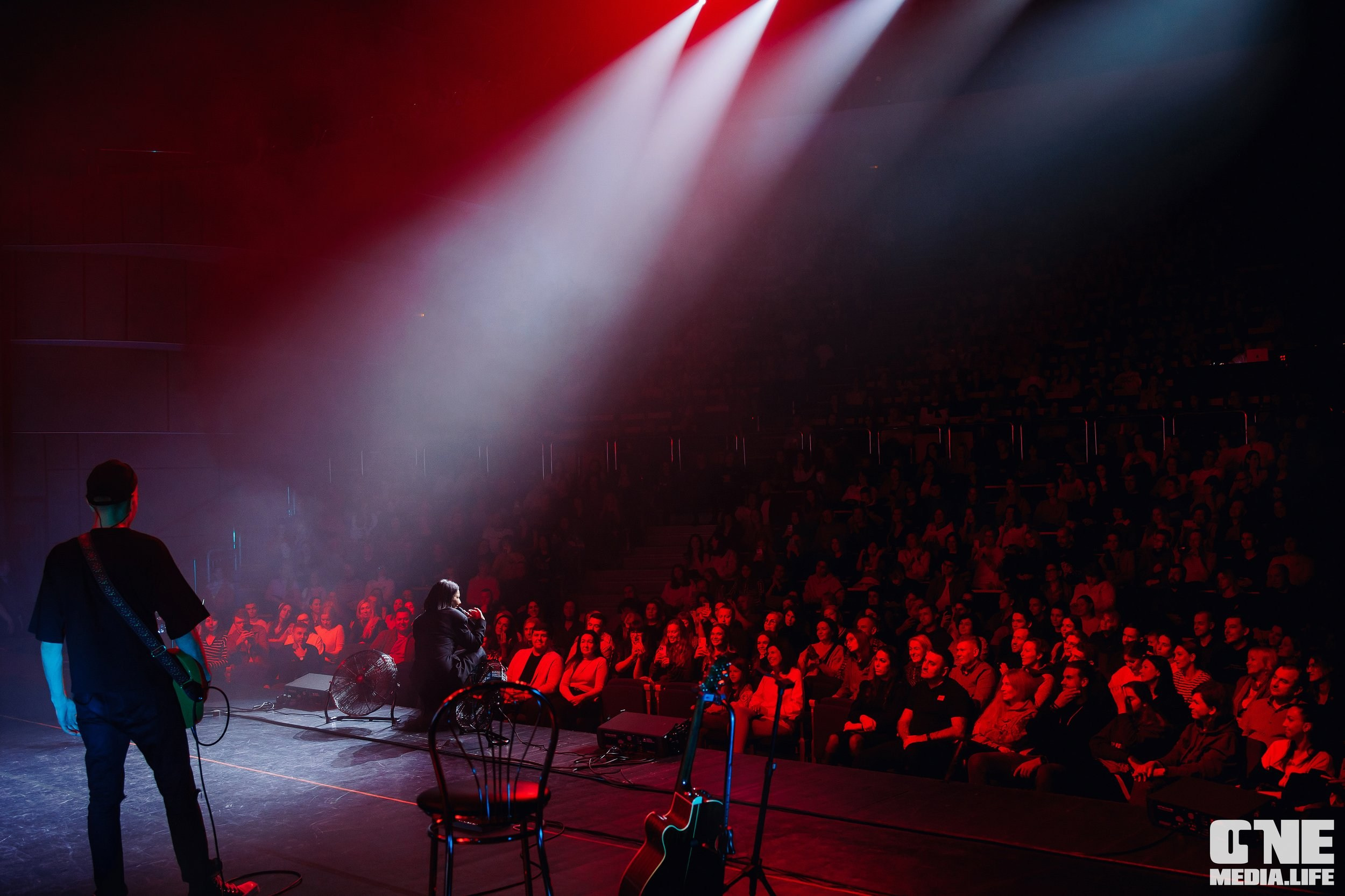 Фоторепортаж с концерта Ёлки. One Media Life: фоторепортажи, фотоотчеты с мероприятий и заведений