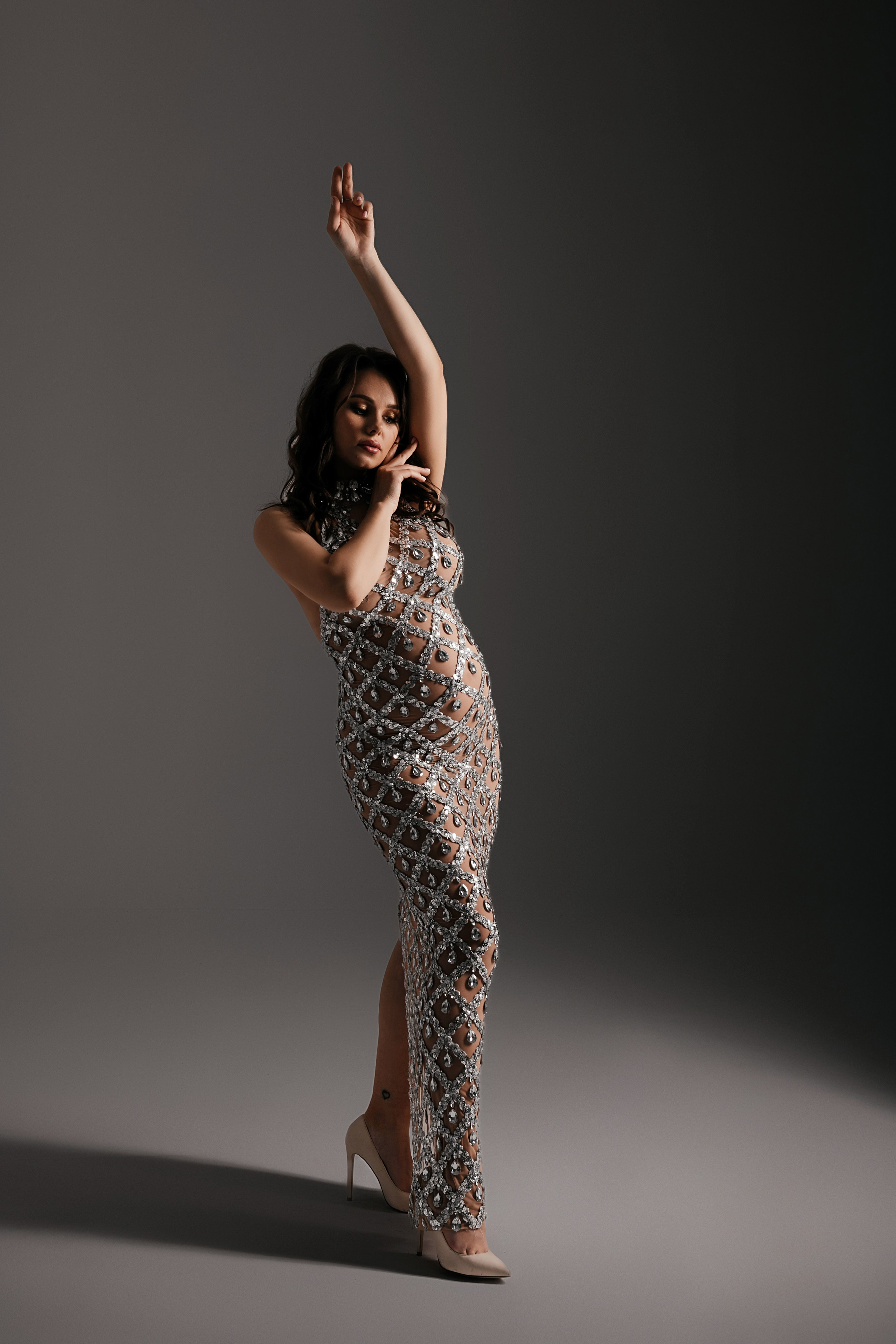 Платье в камнях (размер 42-44). Фотограф Анна Качан