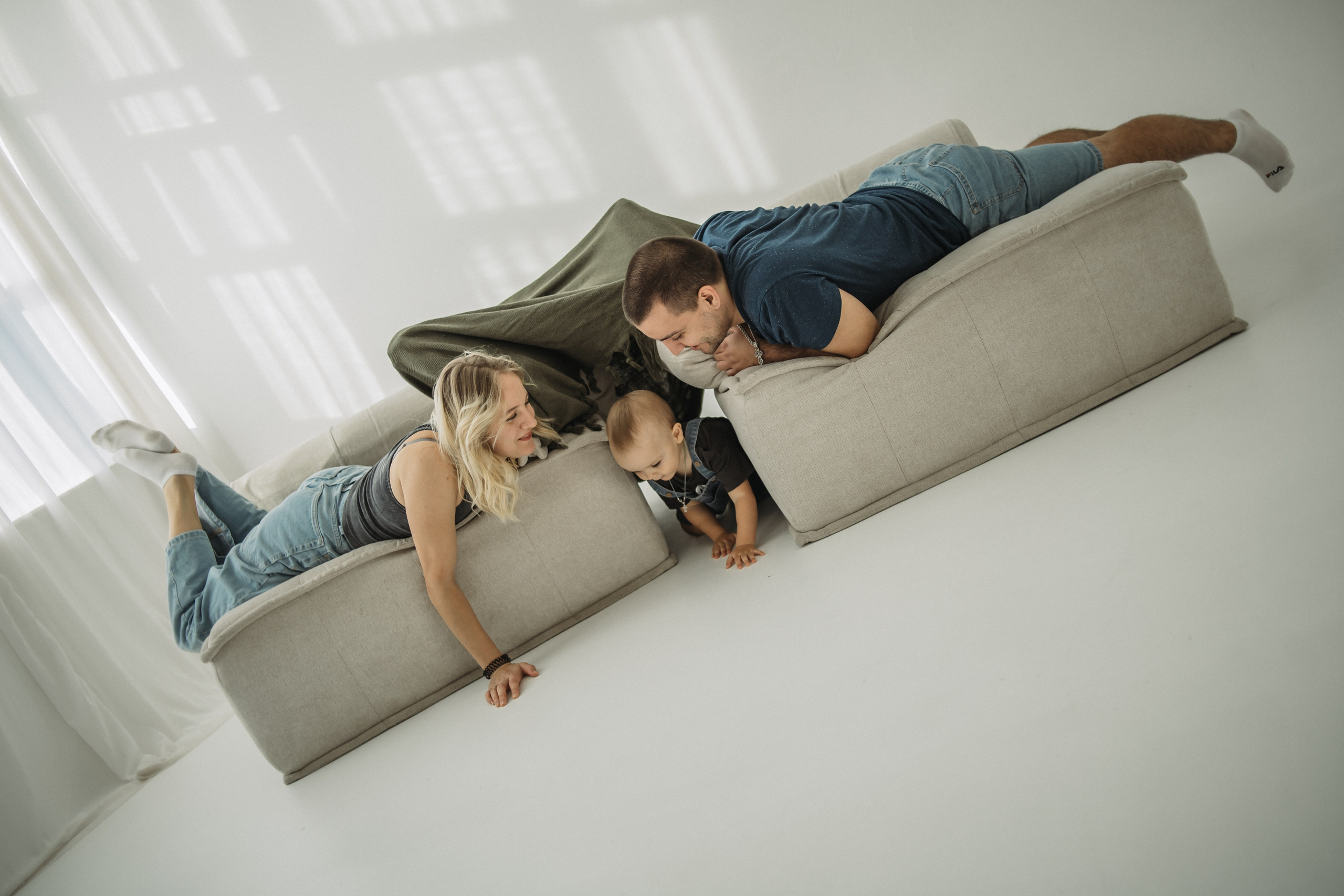 Евгений, Валерия, Макар. Фотограф Регина Крикунова г. Красноярск