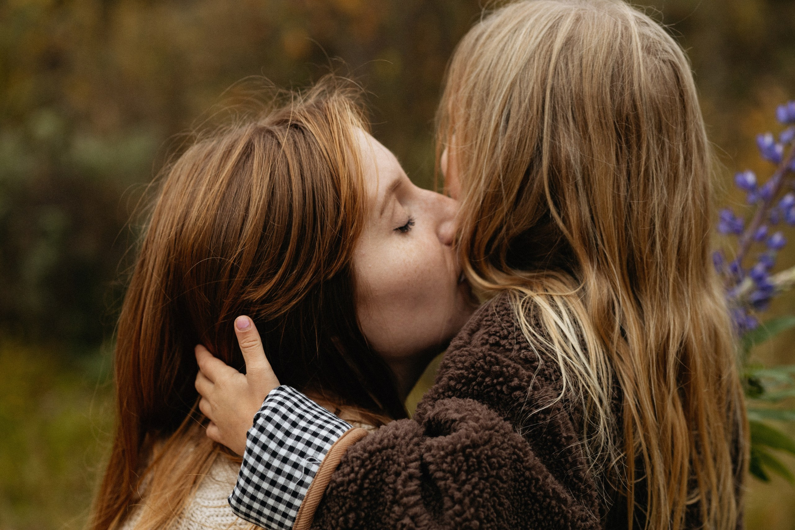 Семейная фотосессия на природе. Вера Пьянцева семейный, свадебный и парный фотограф в Санкт-Петербурге