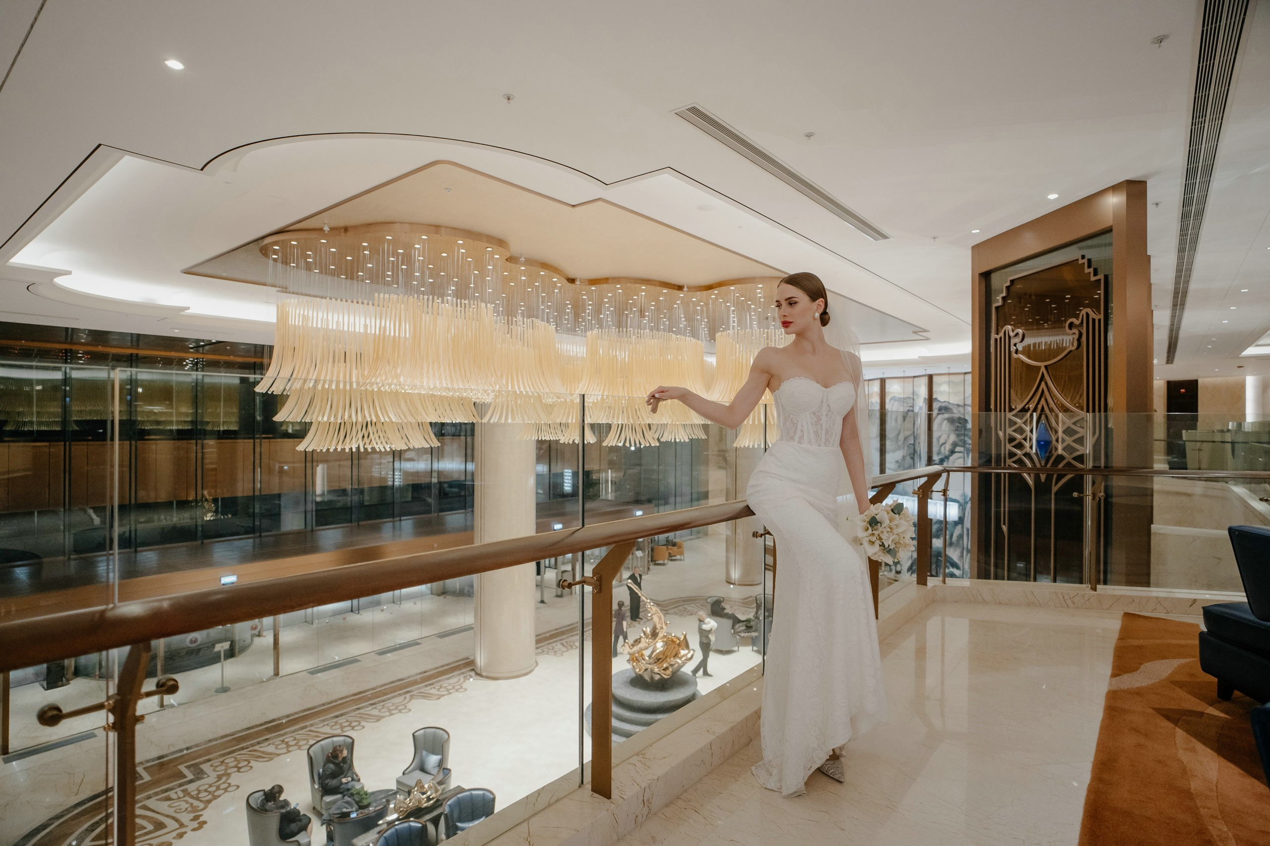 Свадебные фотографии в отеле Soluxe Hotel Moscow