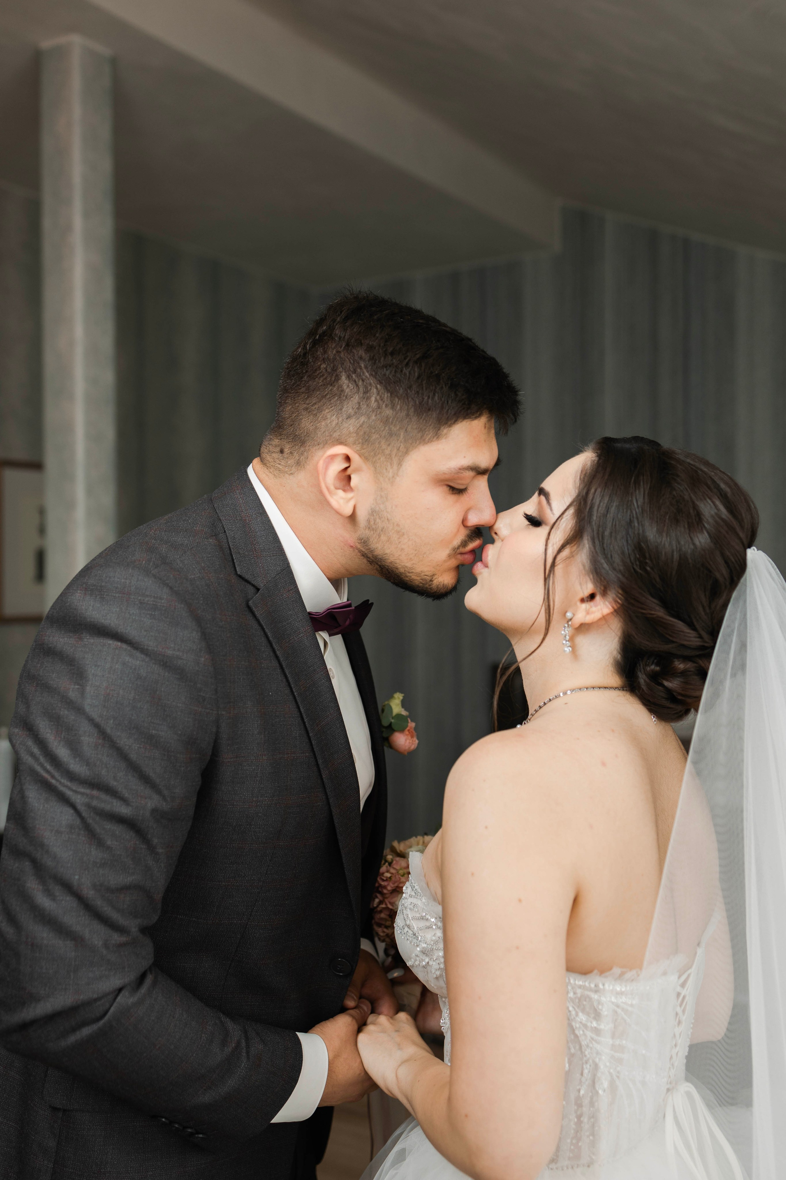 Wedding photographer Saint-Peterburg — живые свадебные фотографии. Pozdnishevkirill