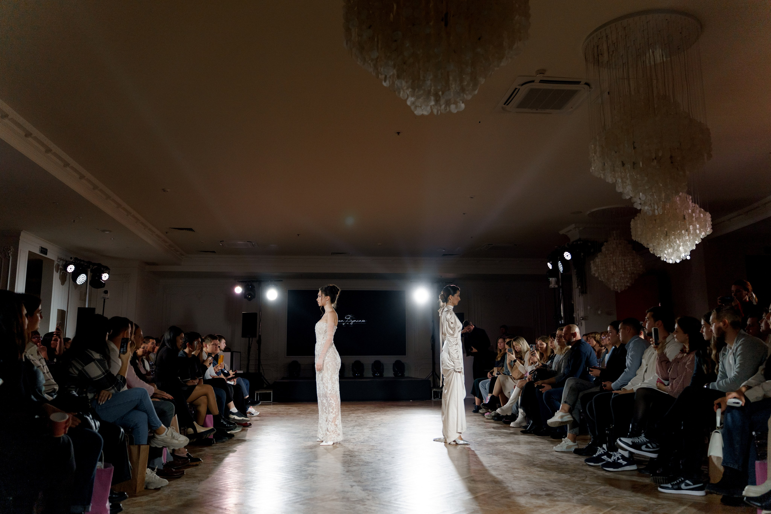 Выставка свадебных специалистов «Свадьба на 1000%». Свадебный фотограф в Санкт-Петербурге