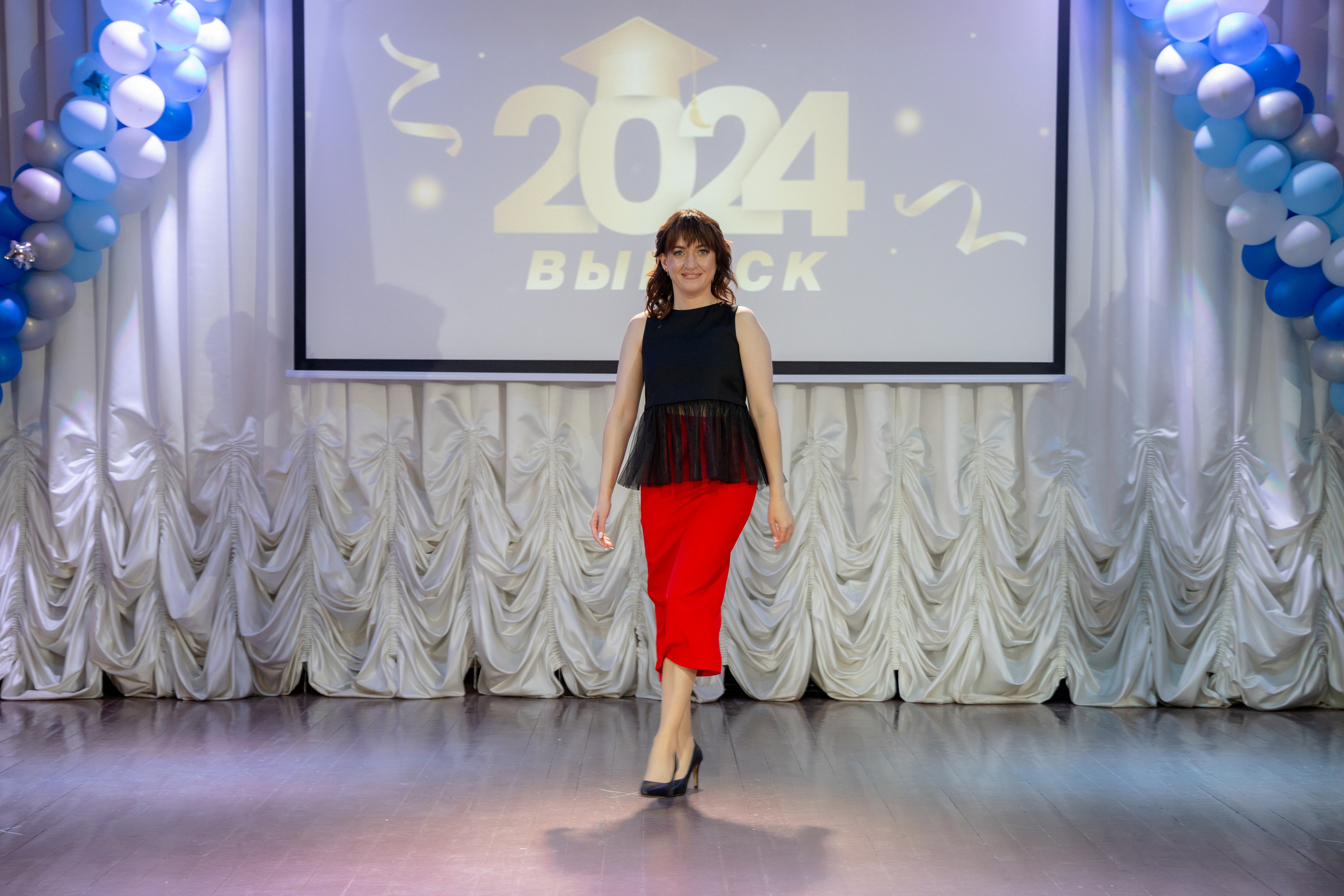 Школьный выпускной 2024 год в Соколе (Минск). Свадебный фотограф в Минске/Беларуси Сергей Спиридонов