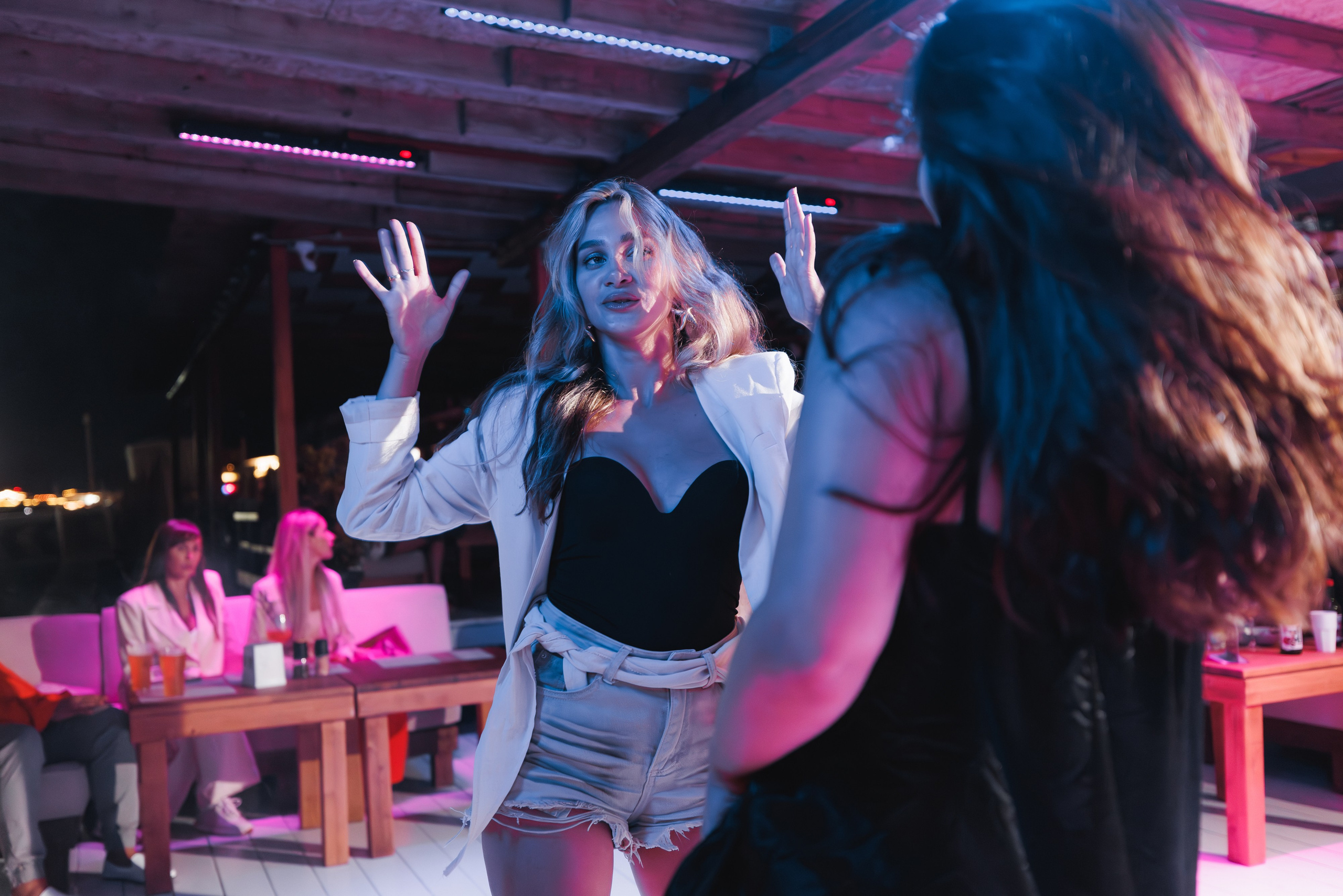 TROPICAL DISCO BIRTHDAY PARTY